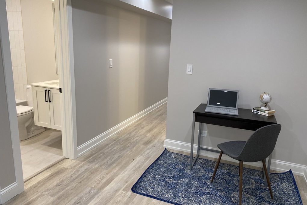 2243 N Seminary Avenue Unit: G