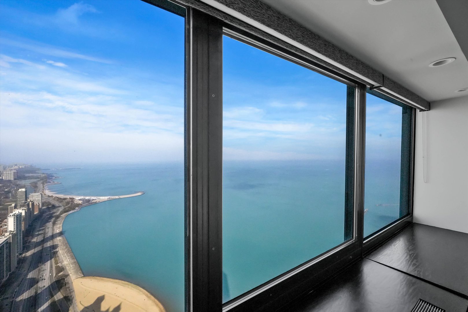 175 E DELAWARE Place Unit: 8005