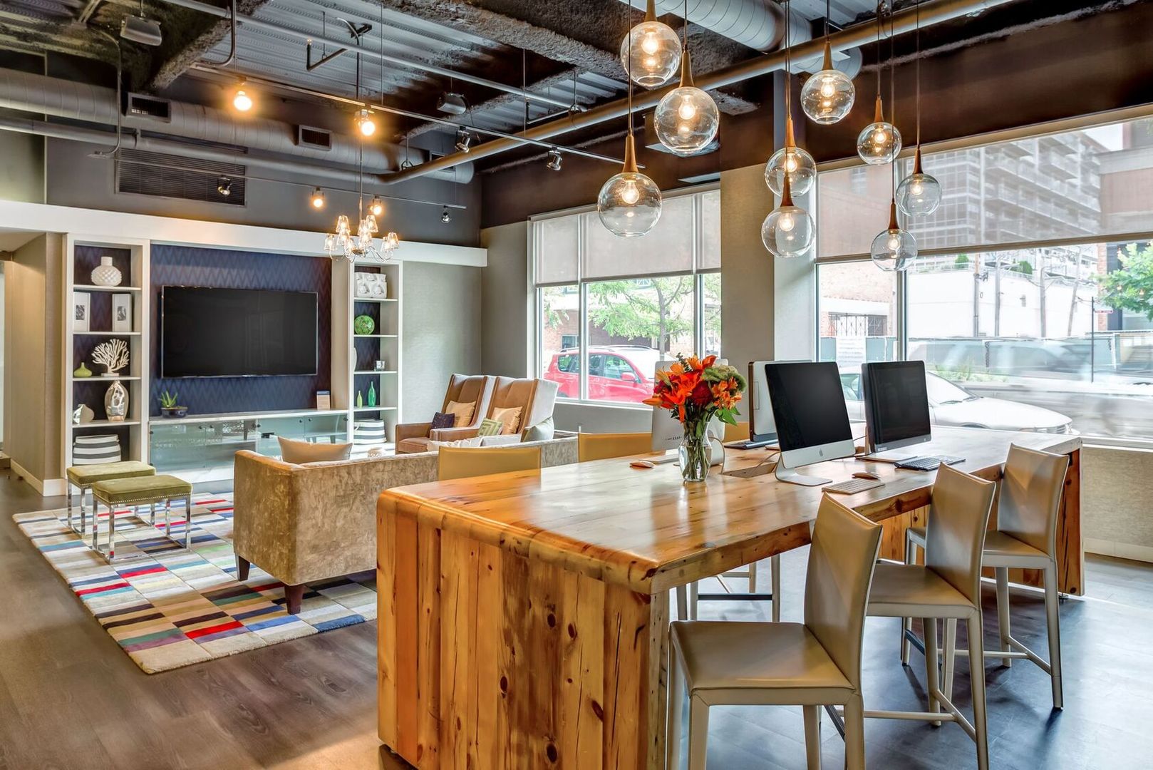 1222 W MADISON Street Unit: 227