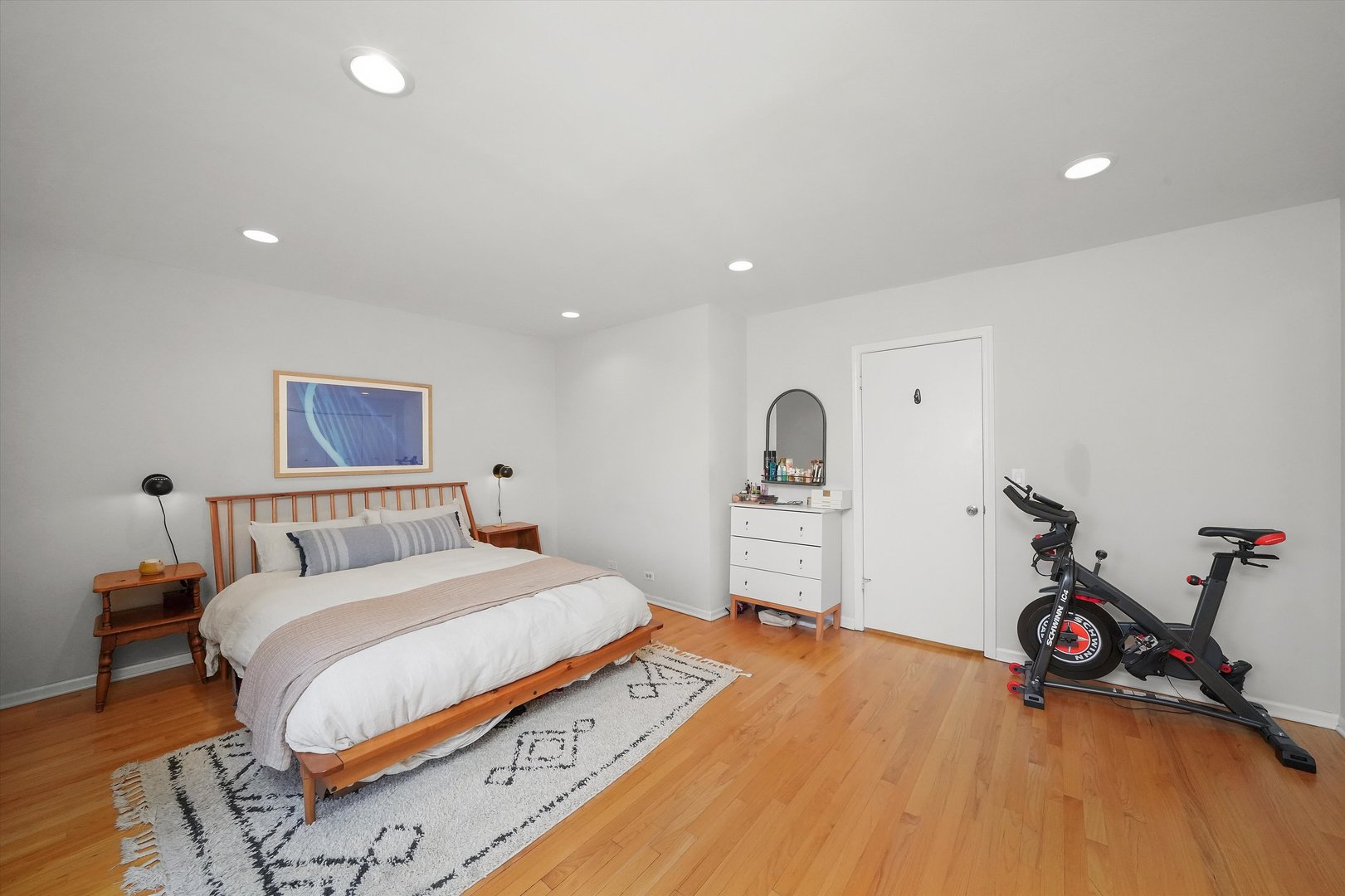 1104 W WEBSTER Avenue Unit: 202