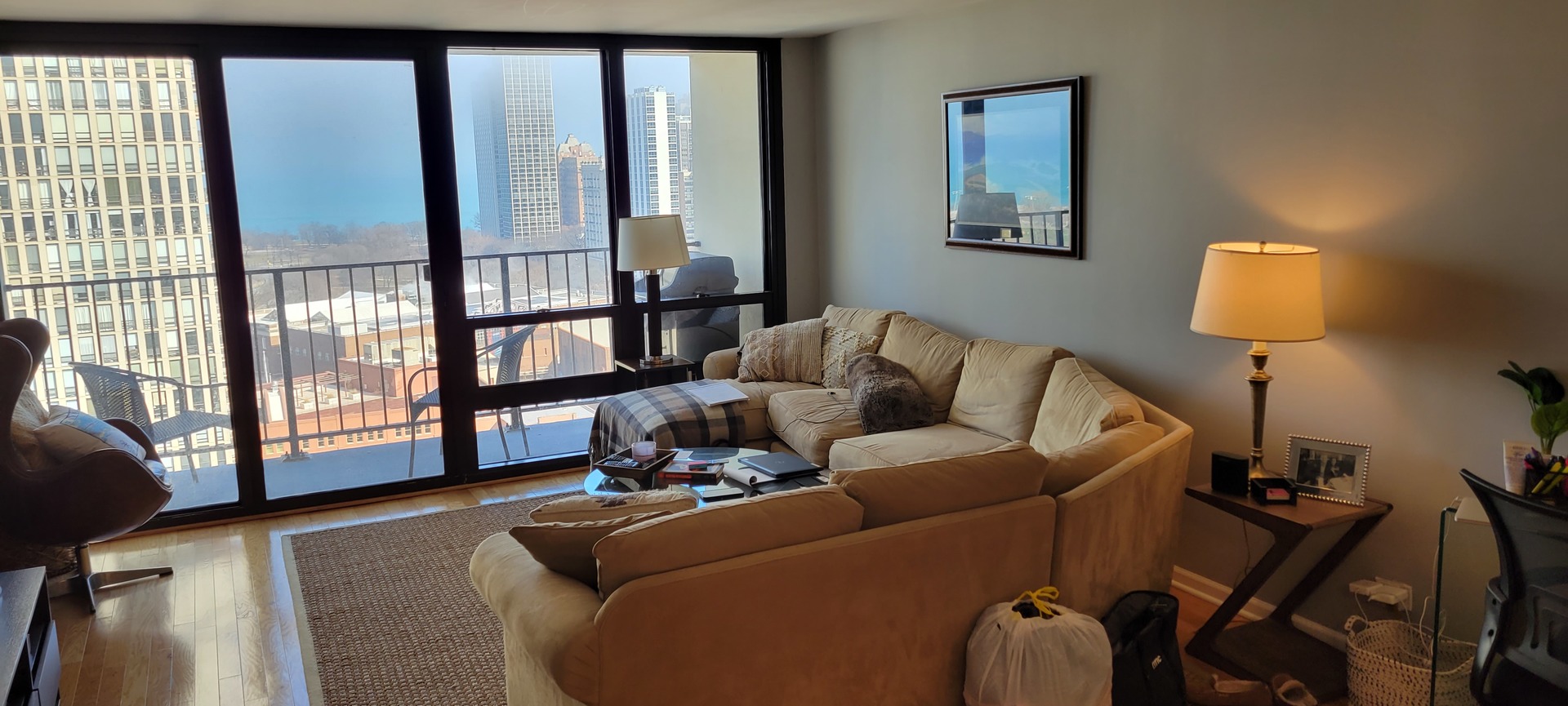 1636 N WELLS Street Unit: 2005