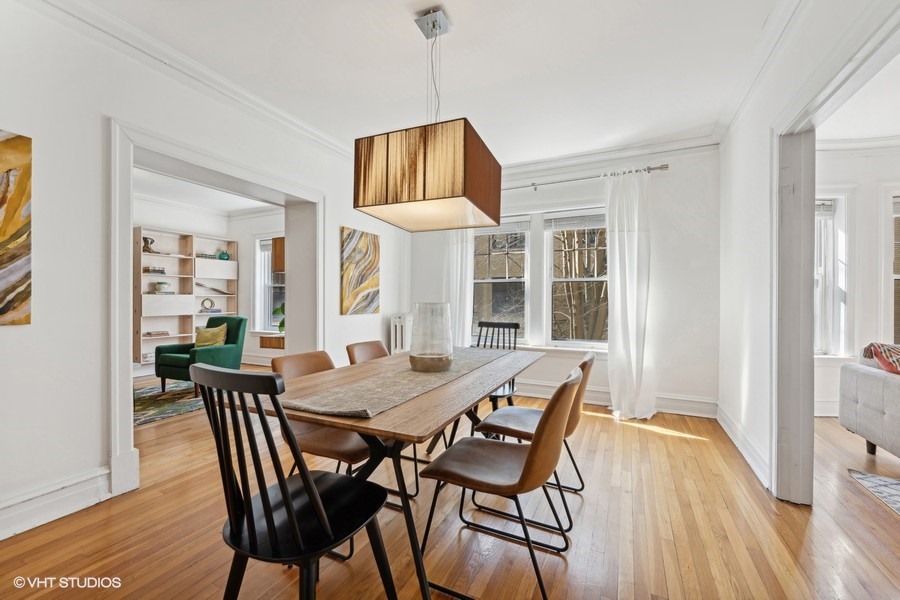 1425 W SUMMERDALE Avenue Unit: 2AB