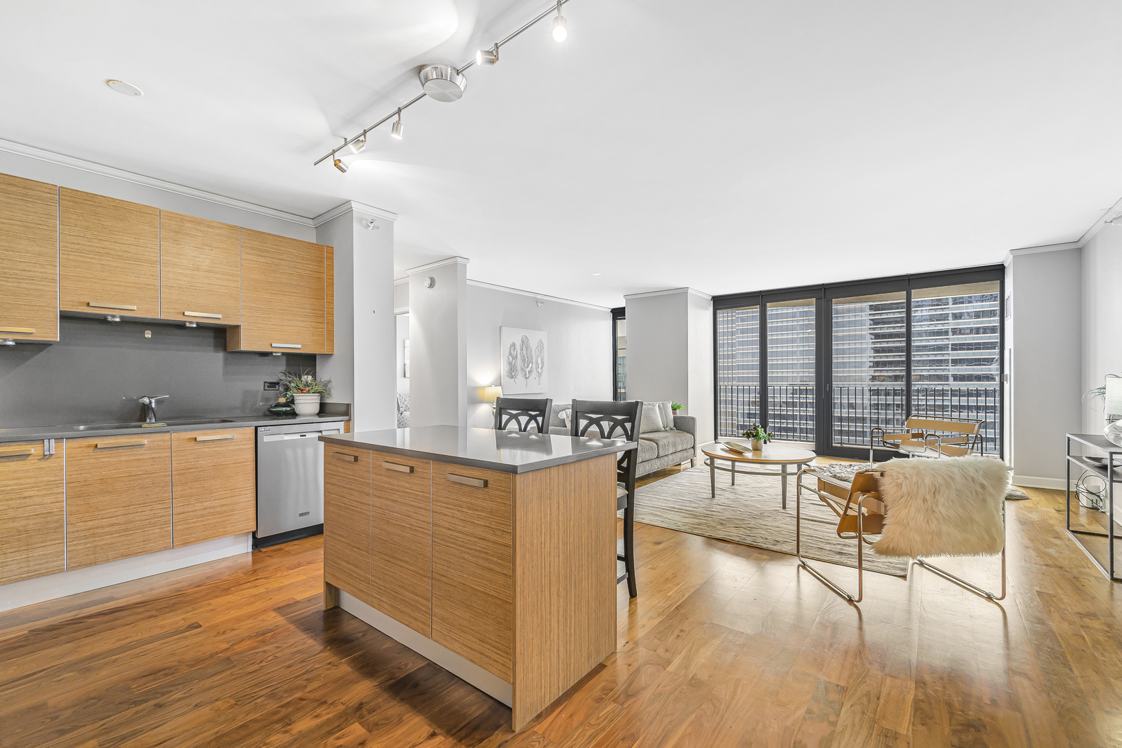 225 N Columbus Drive Unit: 6308