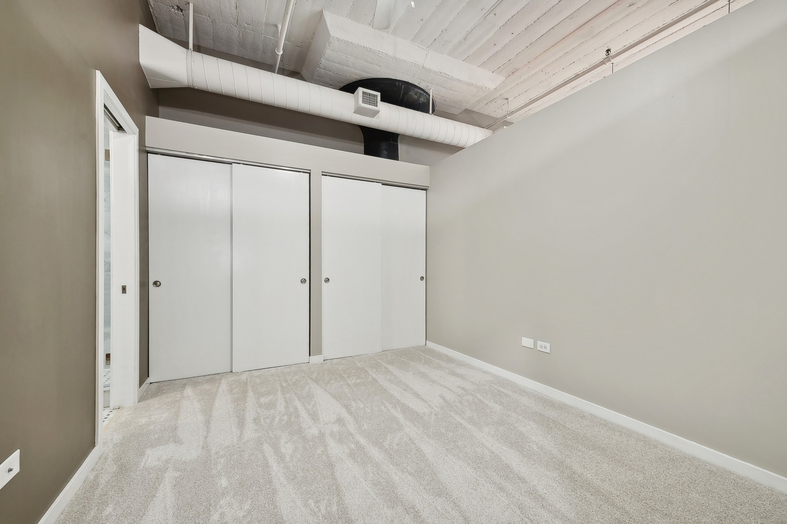 333 W Hubbard Street Unit: 512