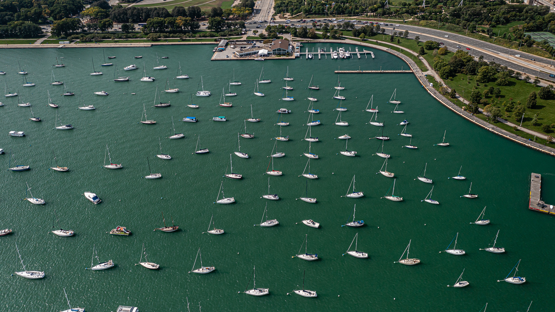 195 N HARBOR Drive Unit: 4107