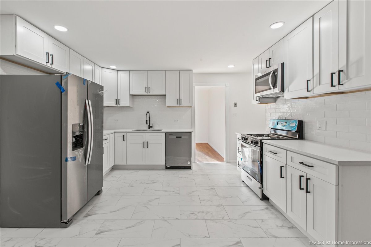 15140 Narcissus Court