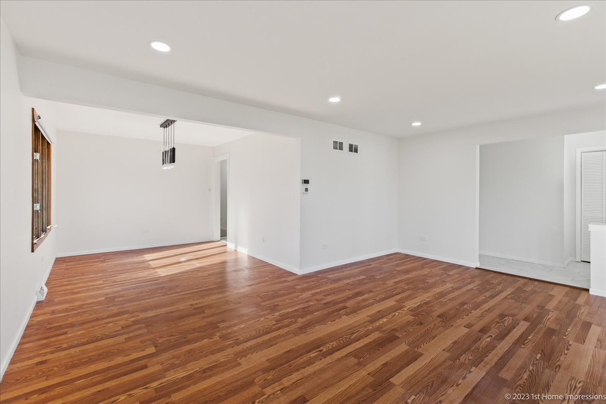 15140 Narcissus Court