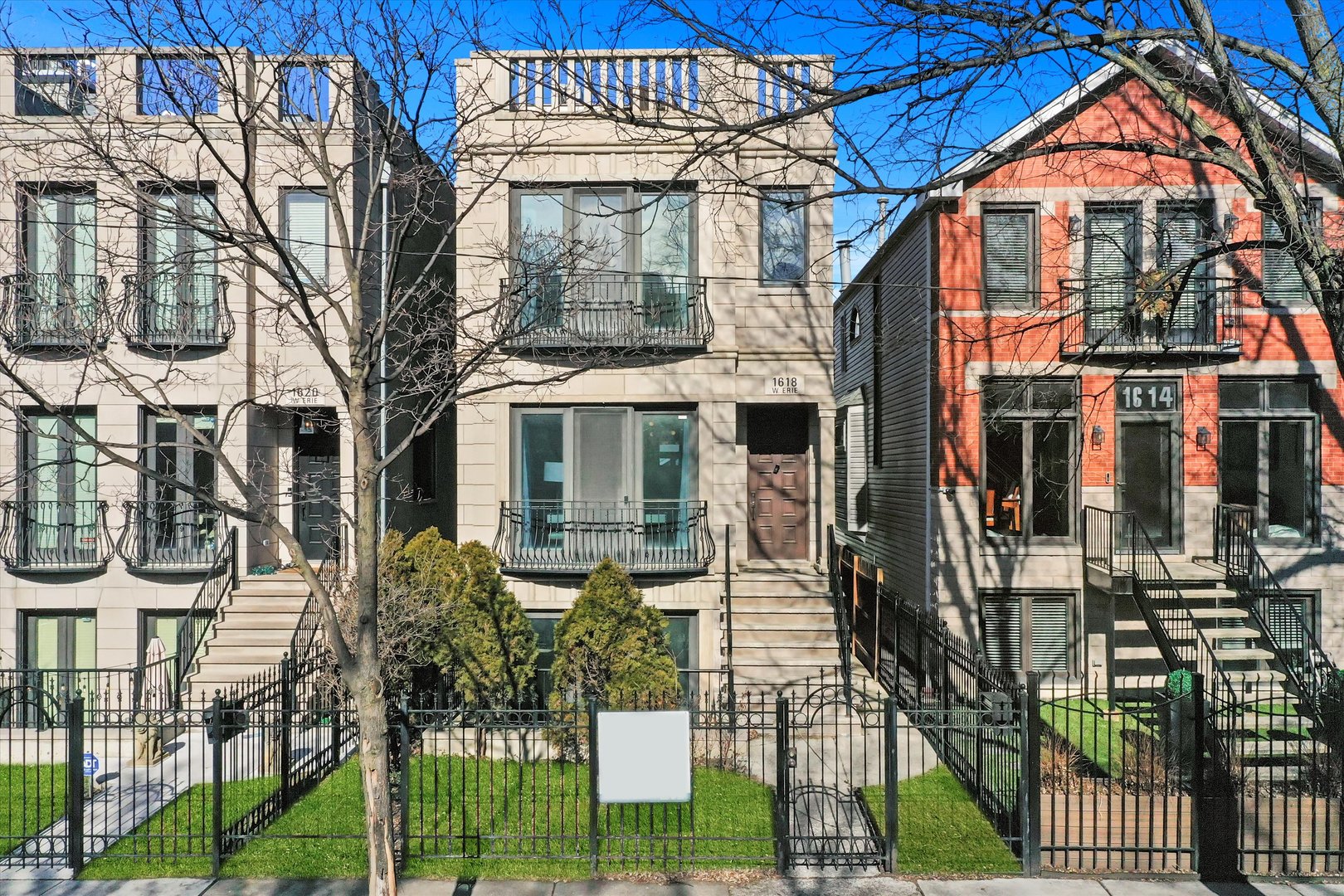 1618 W Erie Street