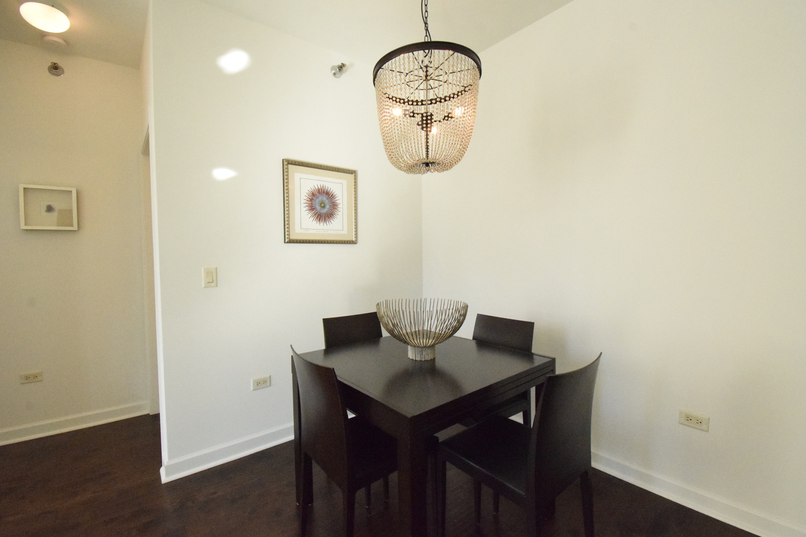 421 W Huron Street Unit: 506