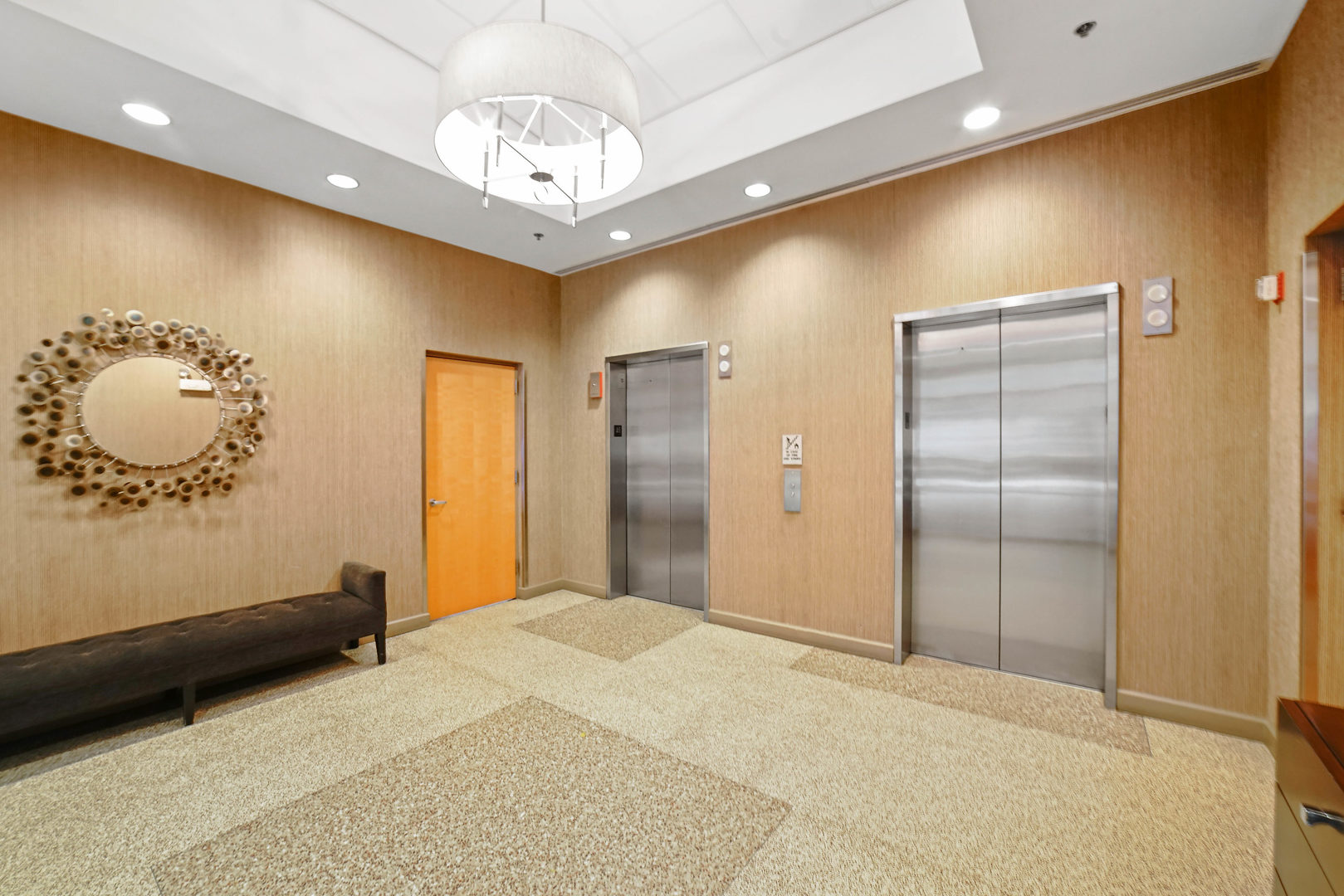 421 W Huron Street Unit: 506