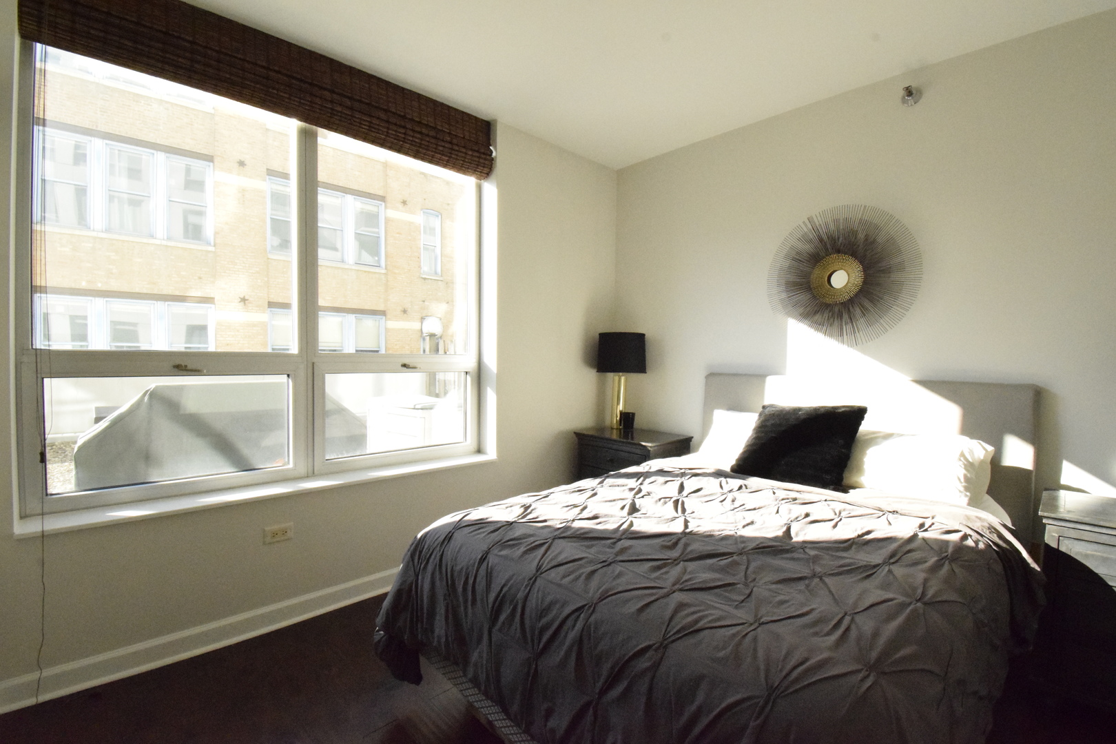 421 W Huron Street Unit: 506