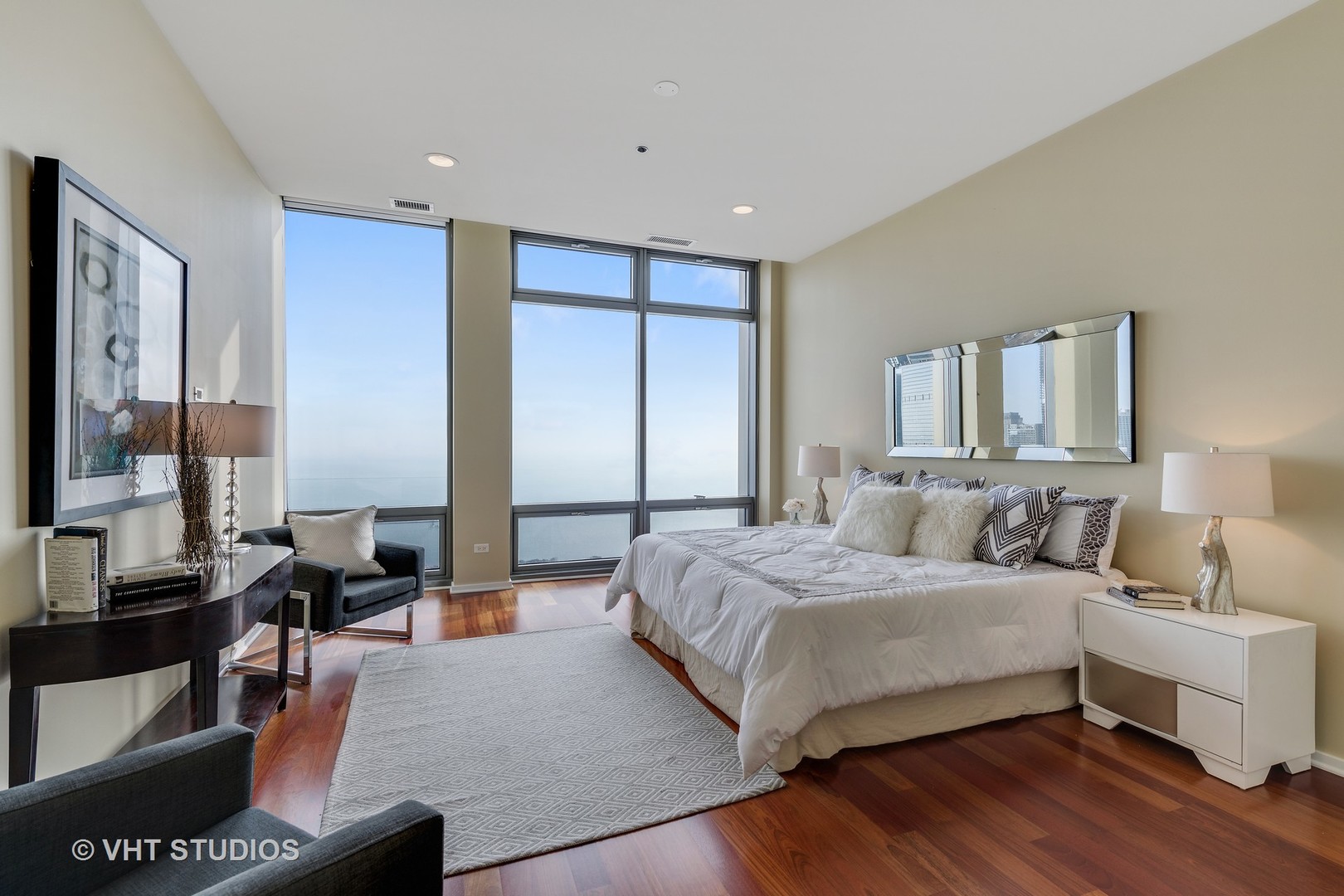 65 E Monroe Street Unit: 4526