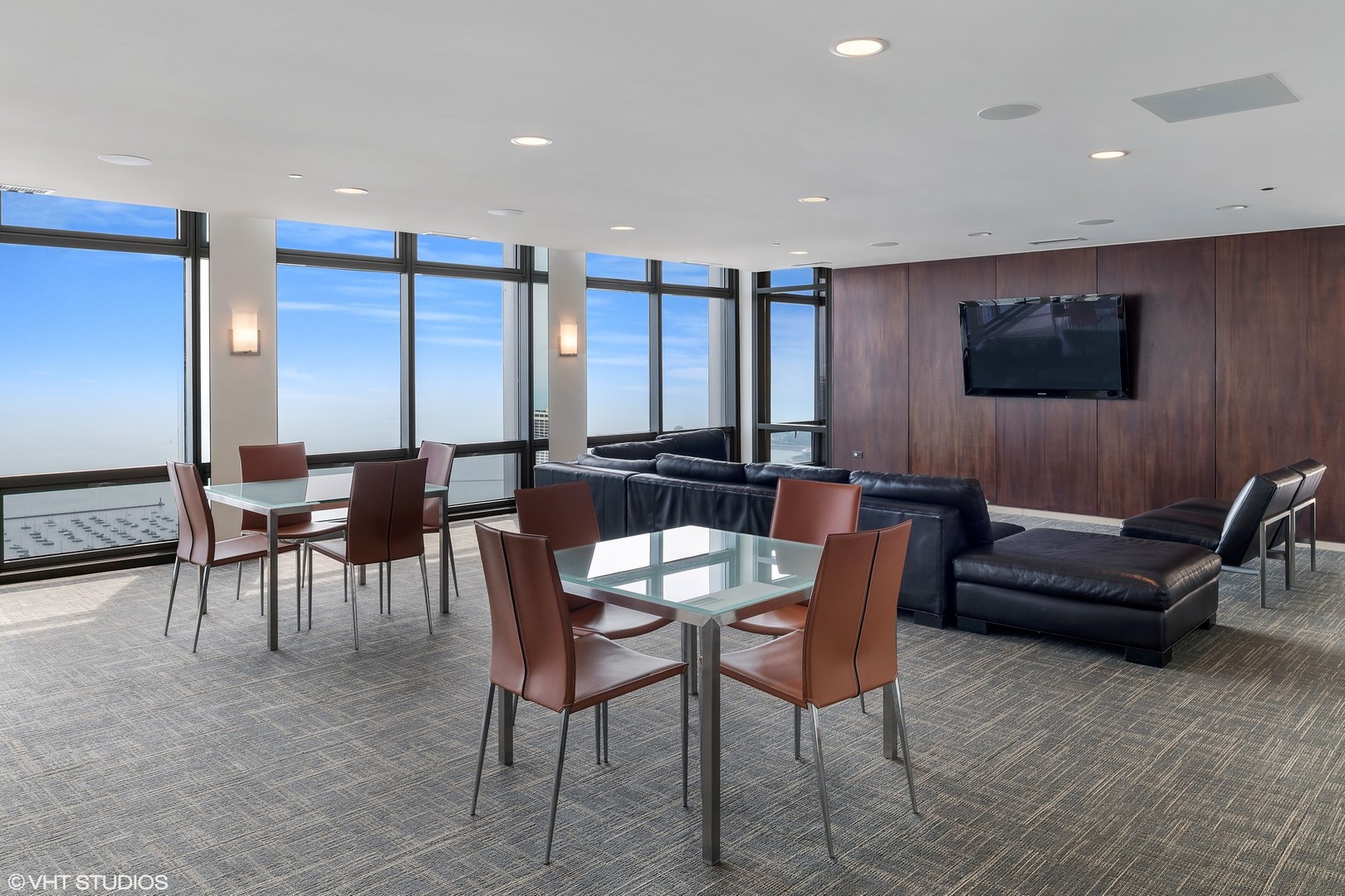 65 E Monroe Street Unit: 4526