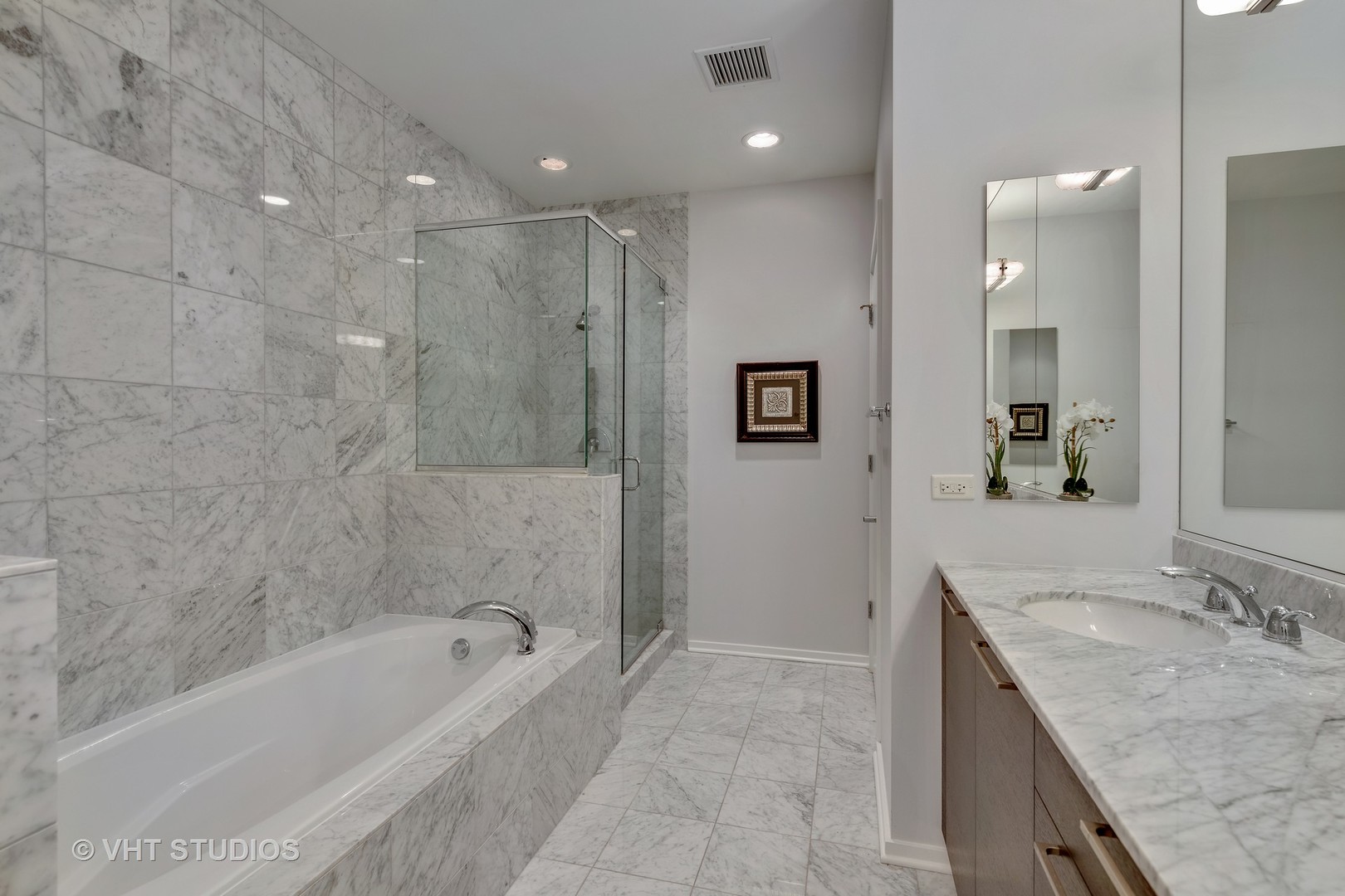 65 E Monroe Street Unit: 4526