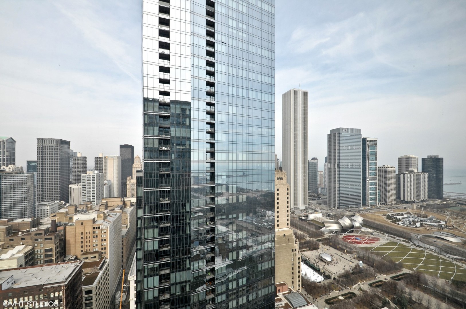 65 E Monroe Street Unit: 4526