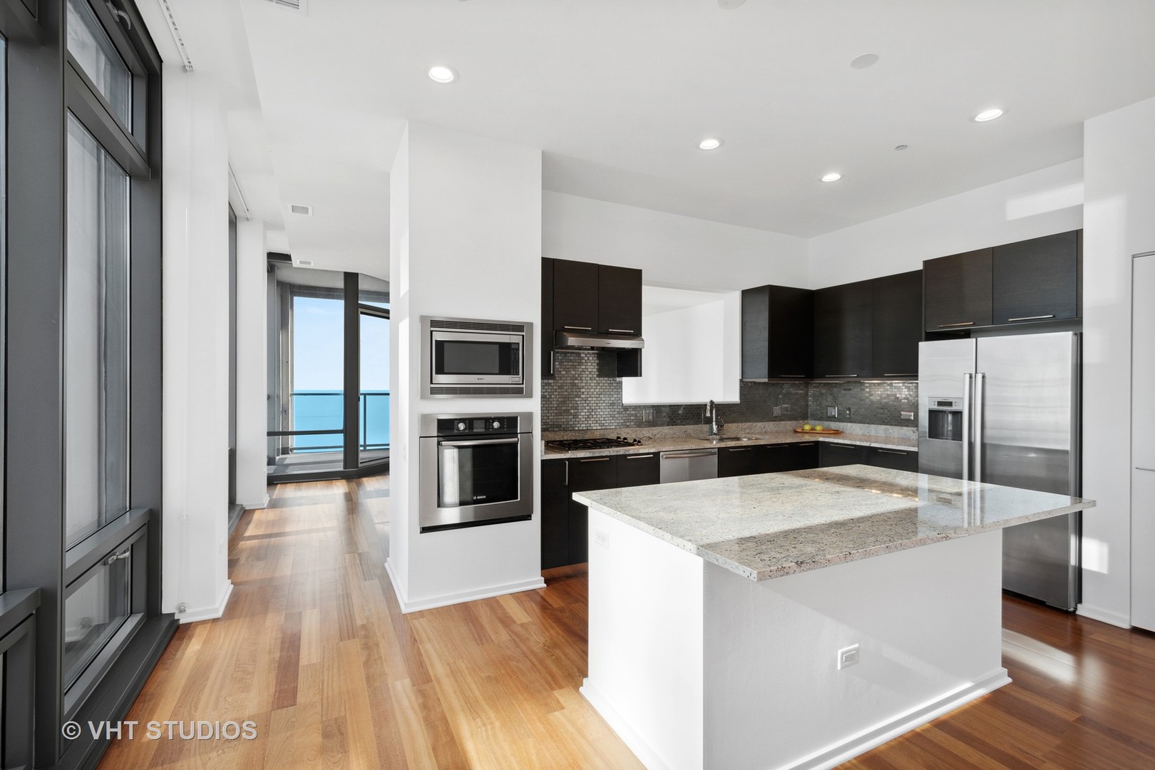 65 E Monroe Street Unit: 4526