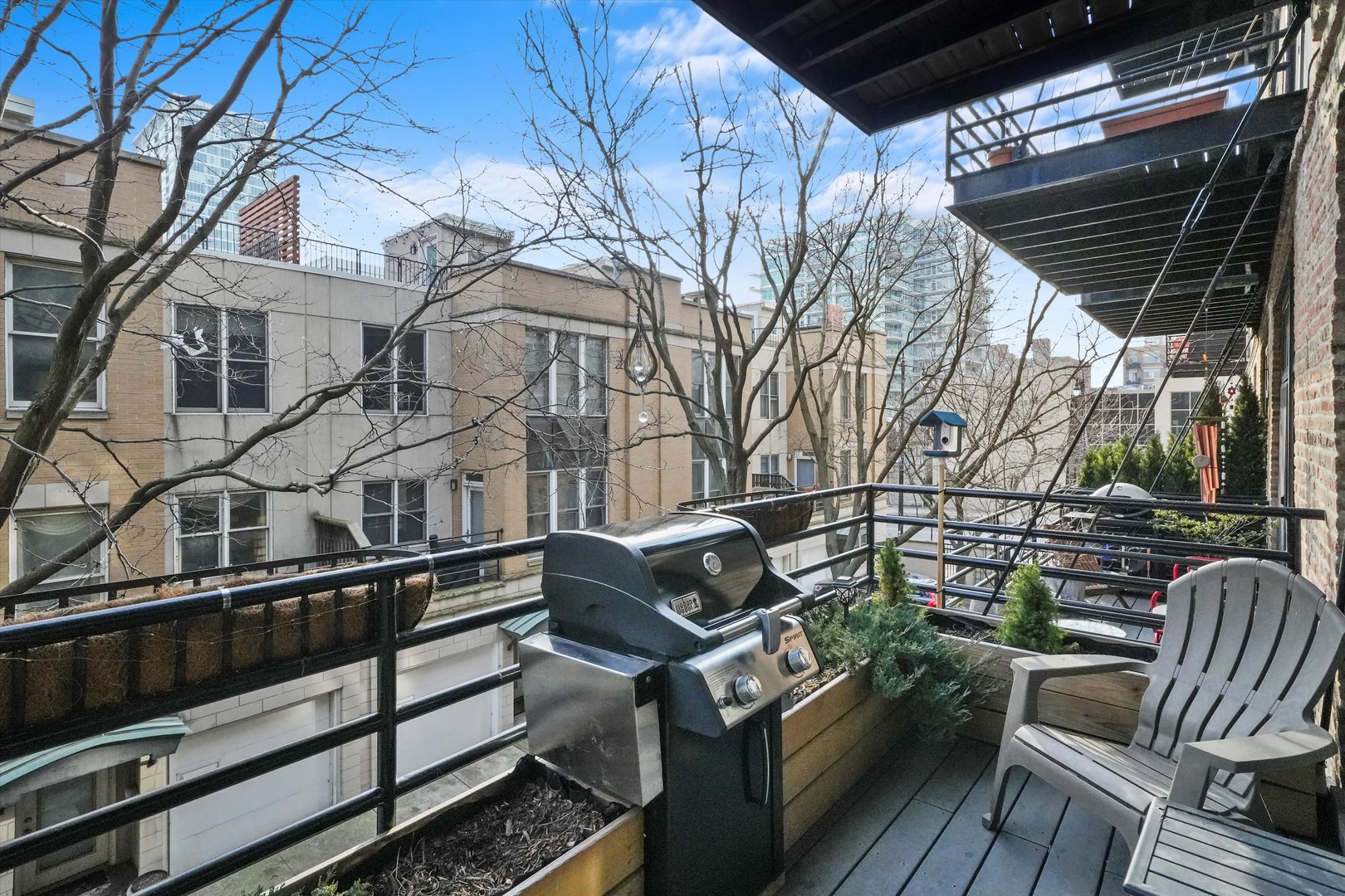 1525 S Michigan Avenue Unit: 204