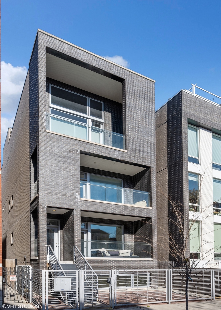 1516 W Huron Street Unit: 1