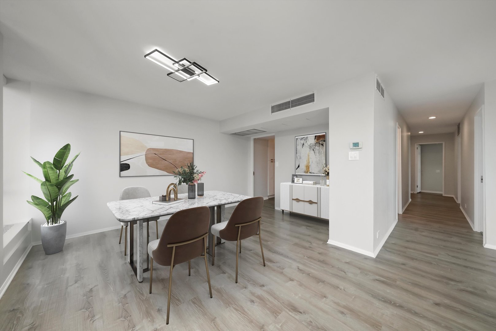 260 E Chestnut Street Unit: 3407