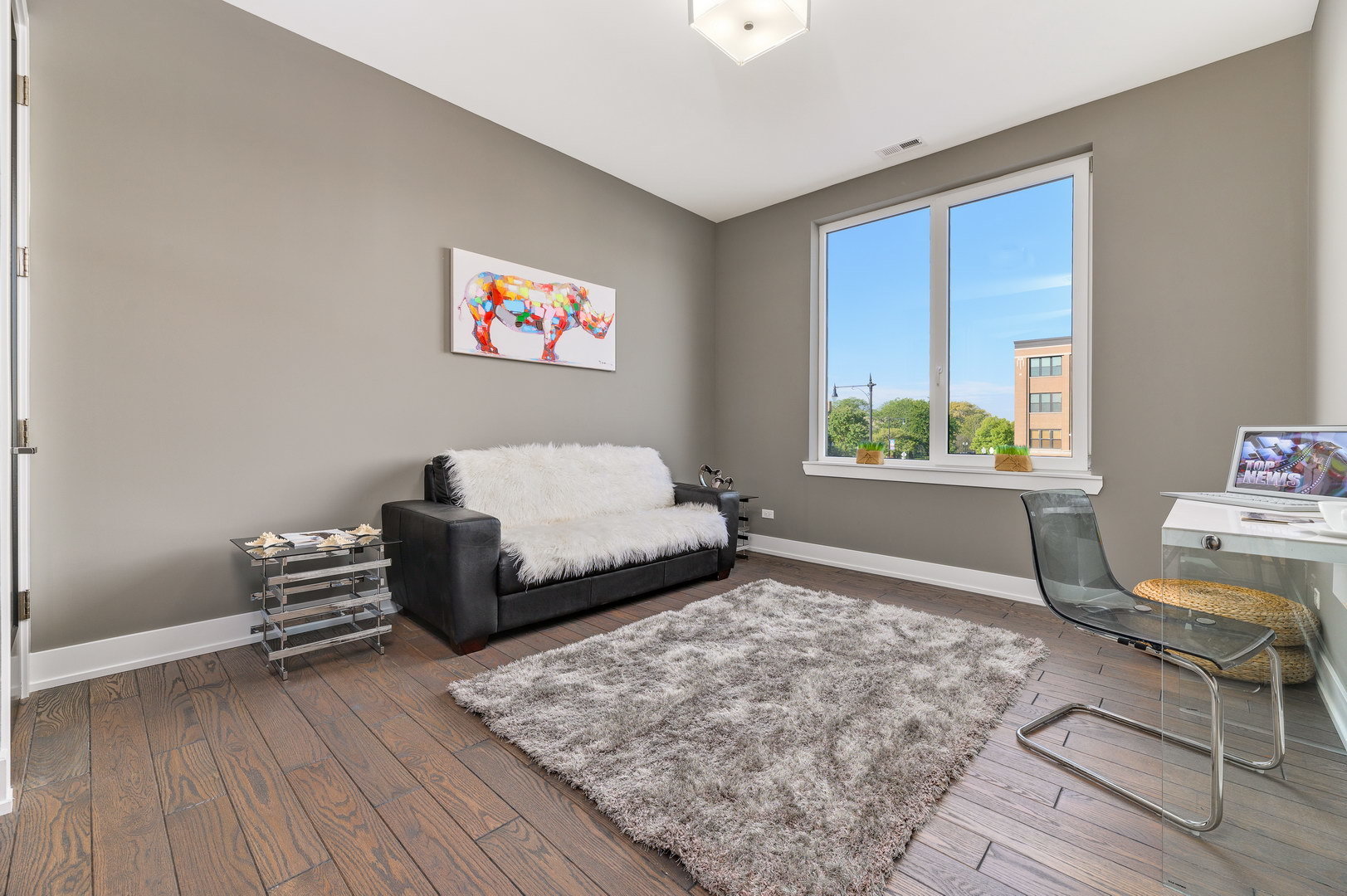 2444 W Irving Park Road Unit: 2E