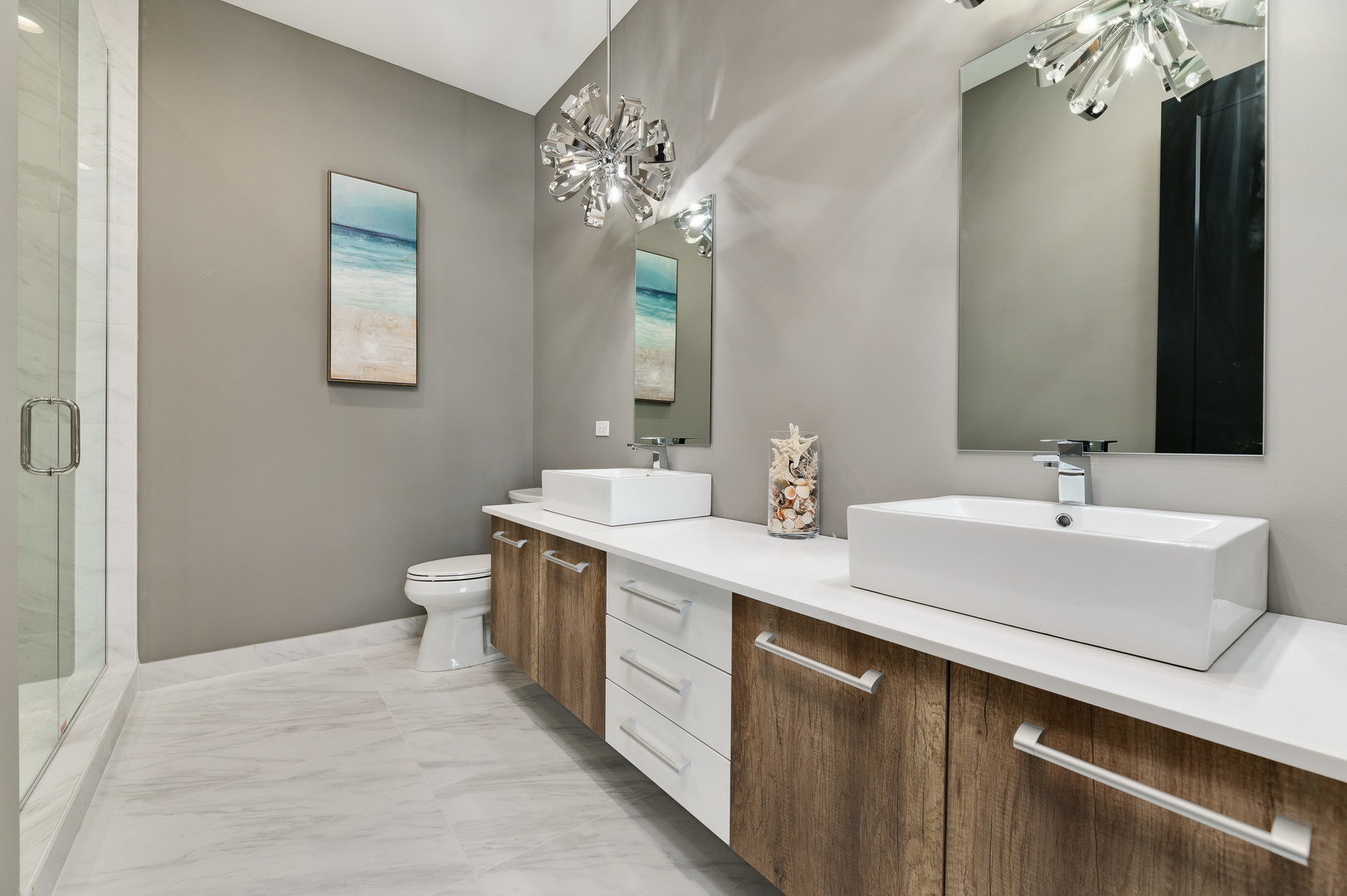 2444 W Irving Park Road Unit: 2E