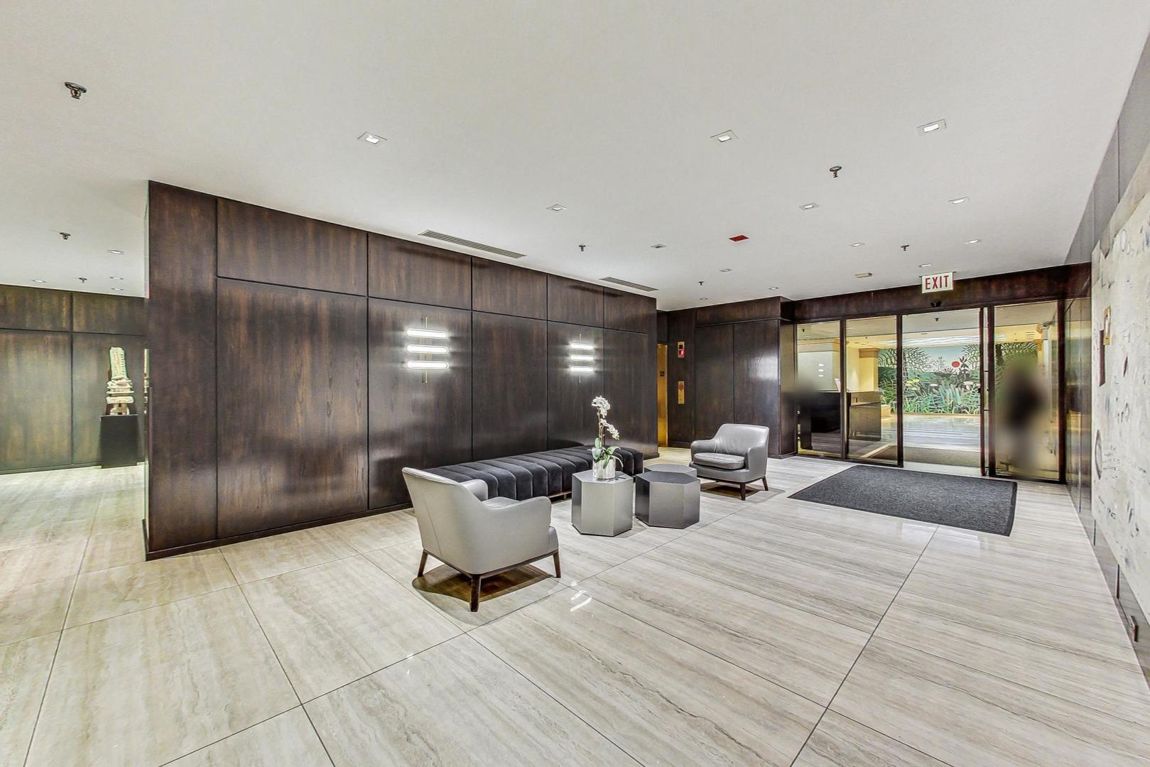 680 N Lake Shore Drive Unit: 416