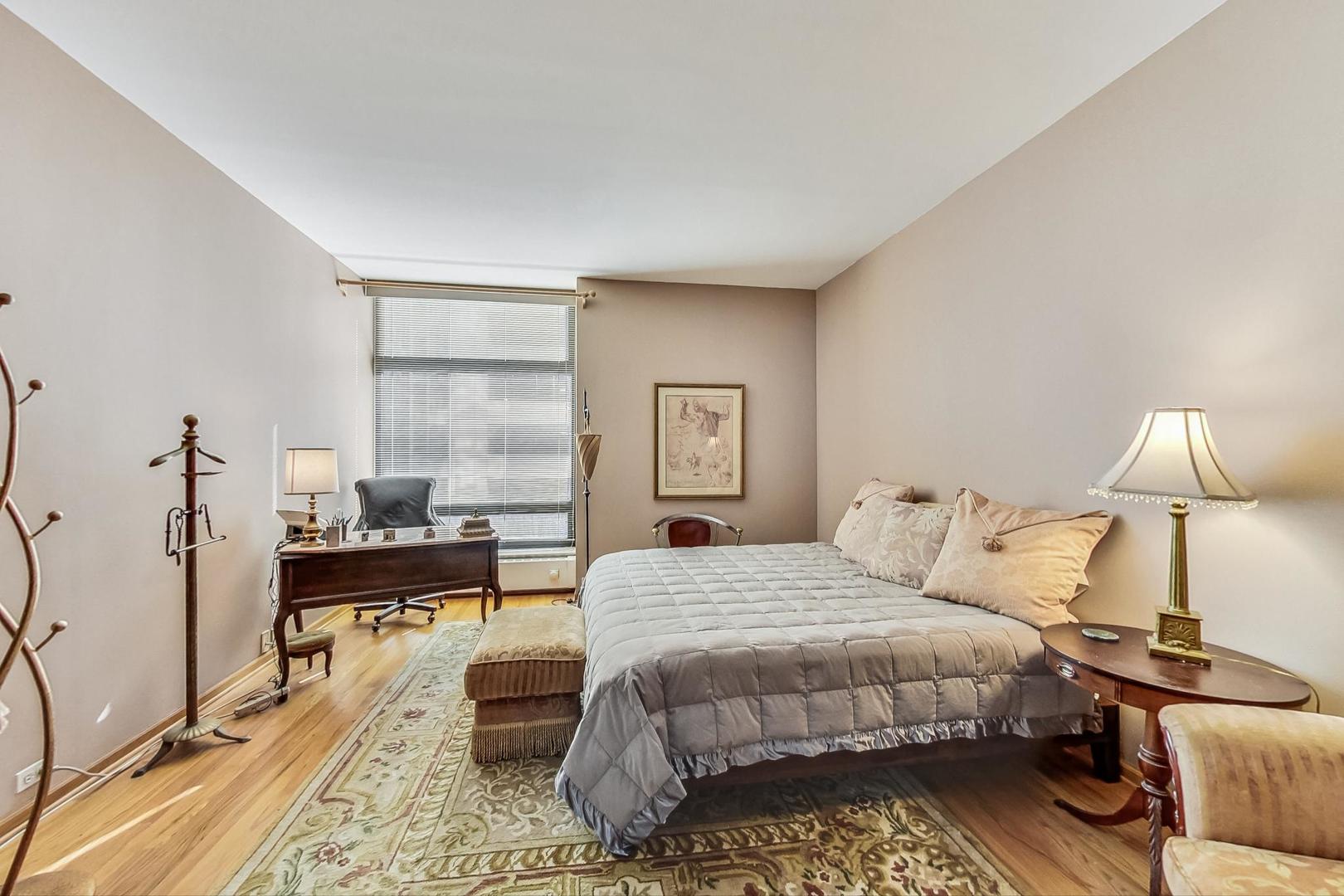 680 N Lake Shore Drive Unit: 416