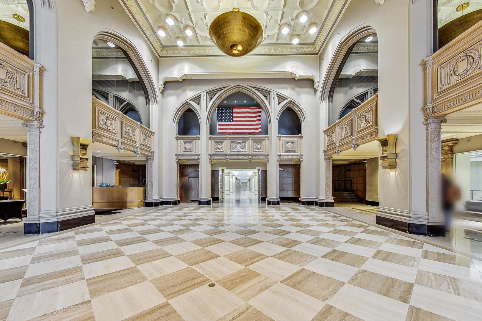 680 N Lake Shore Drive Unit: 416