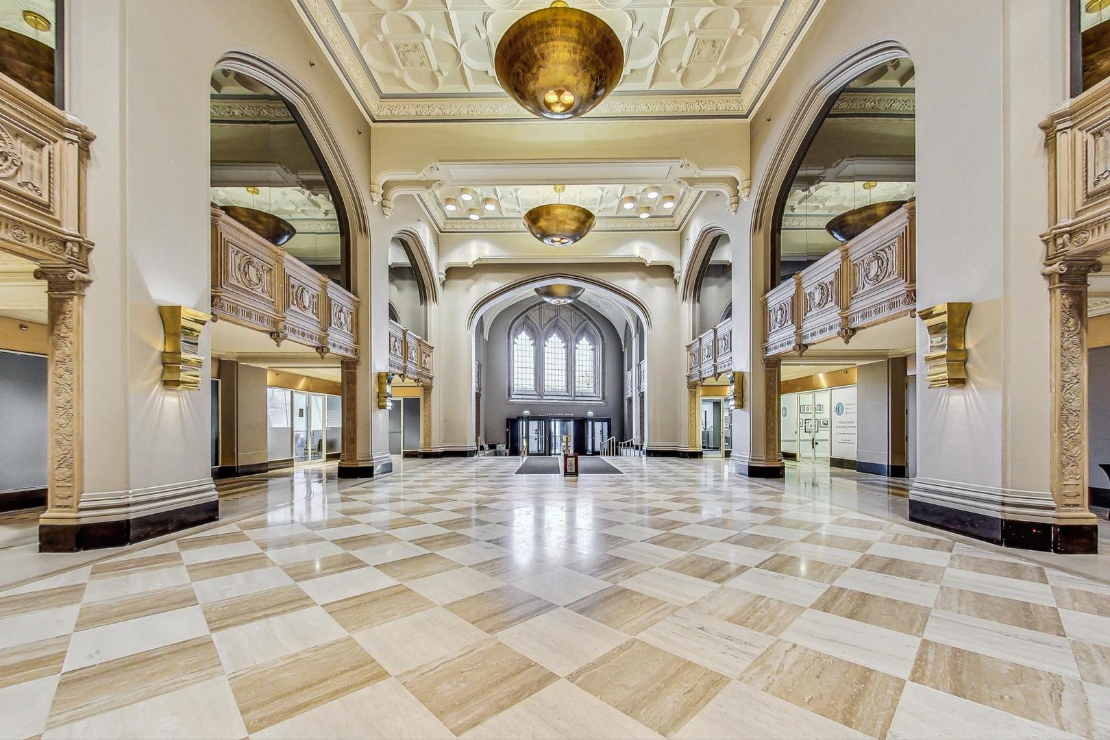 680 N Lake Shore Drive Unit: 416