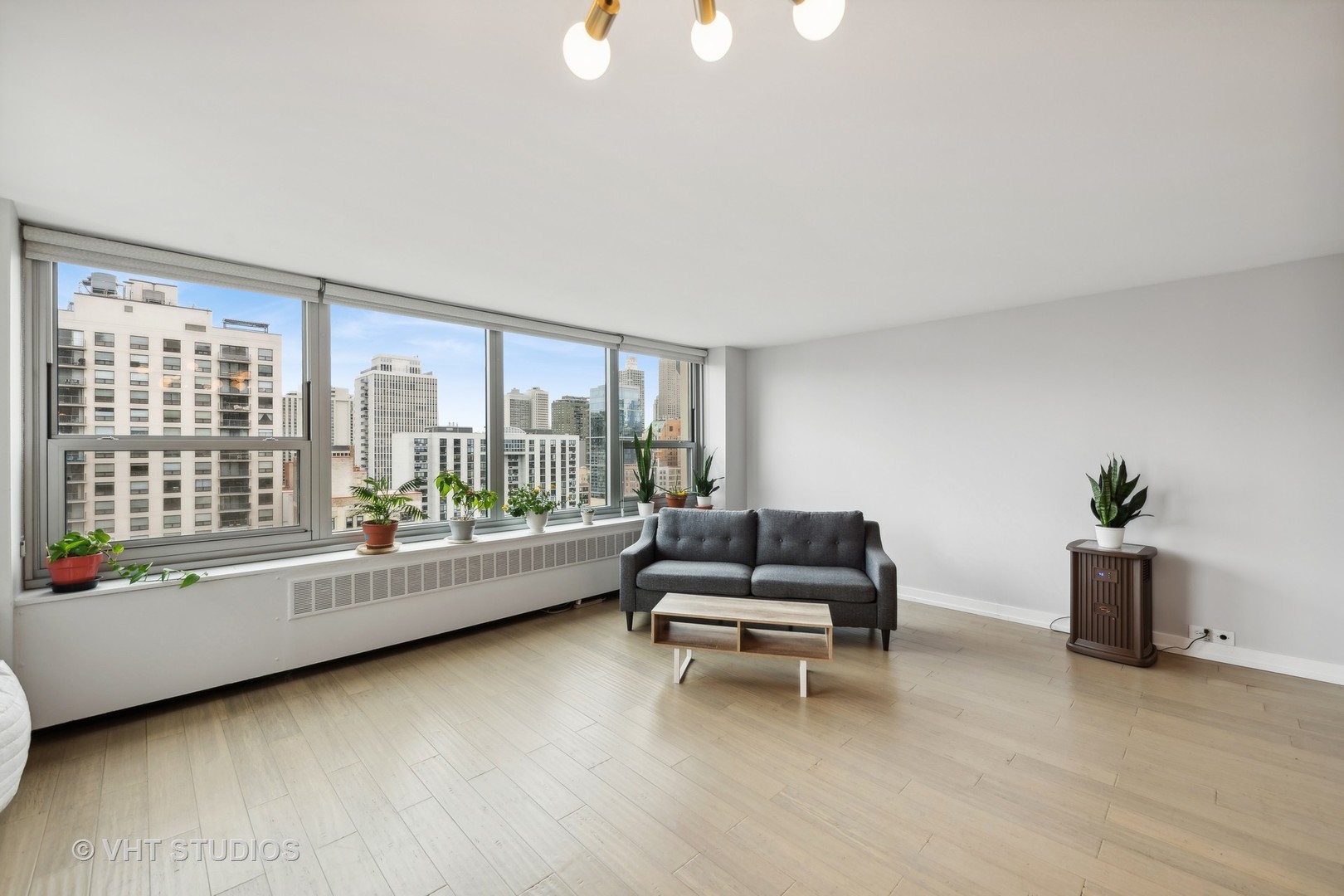 1255 N Sandburg Terrace Unit: 1906E