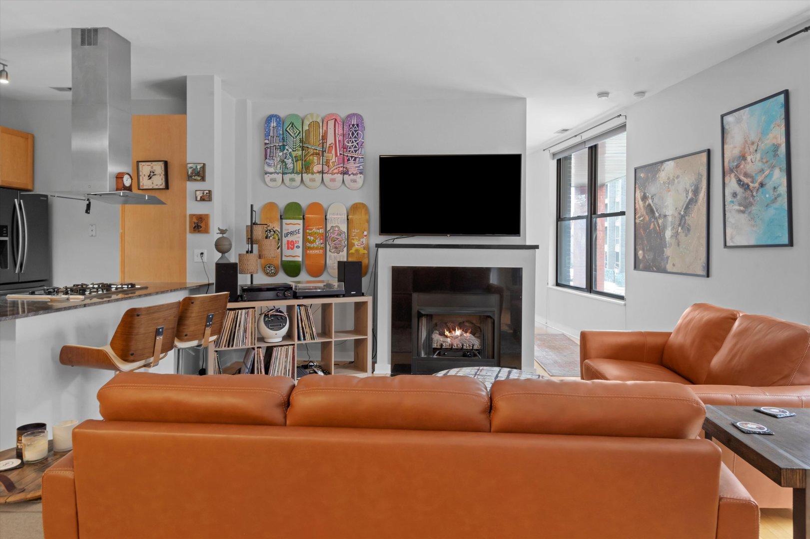 1601 S HALSTED Street Unit: 201