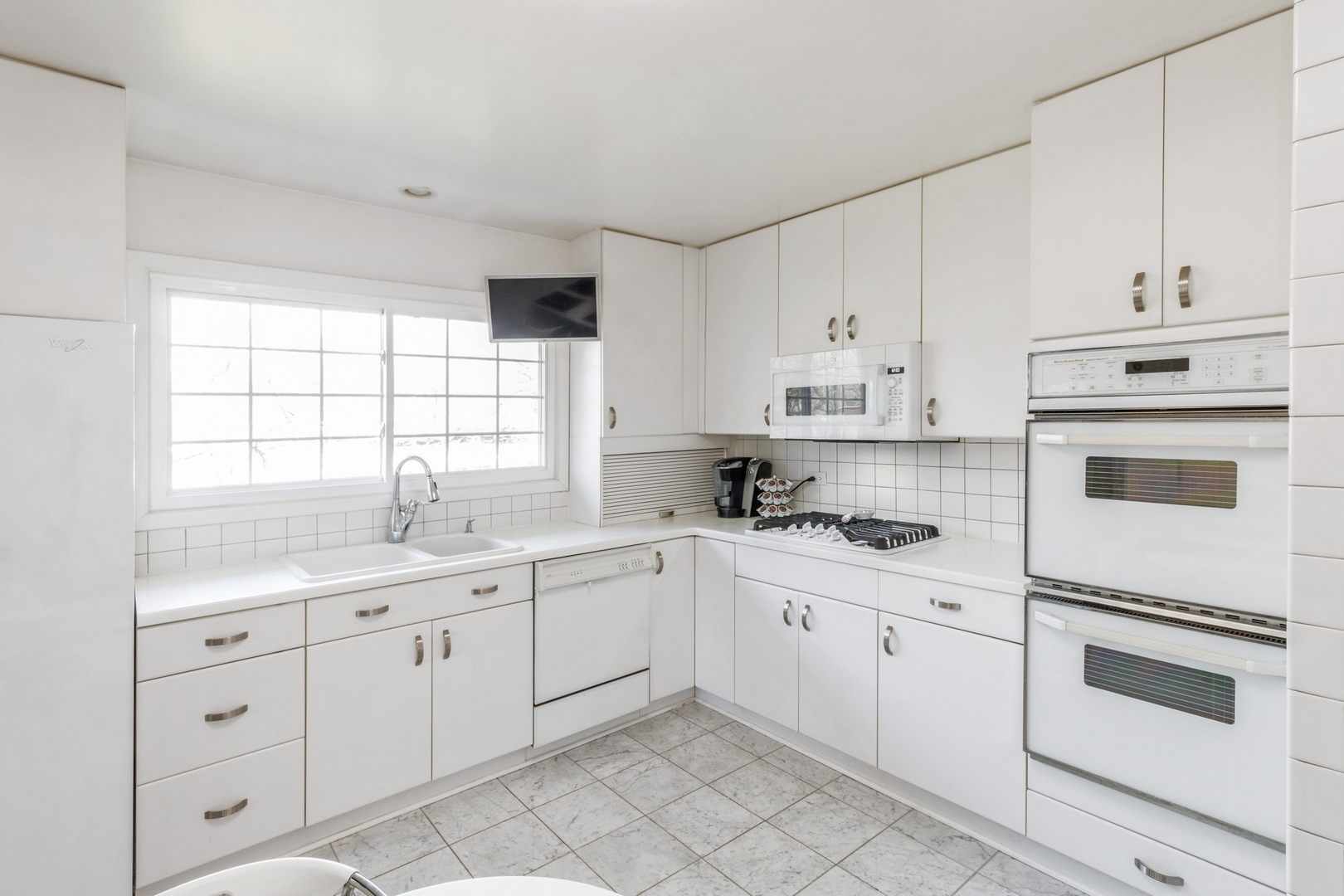 2406 E Michael Manor Lane