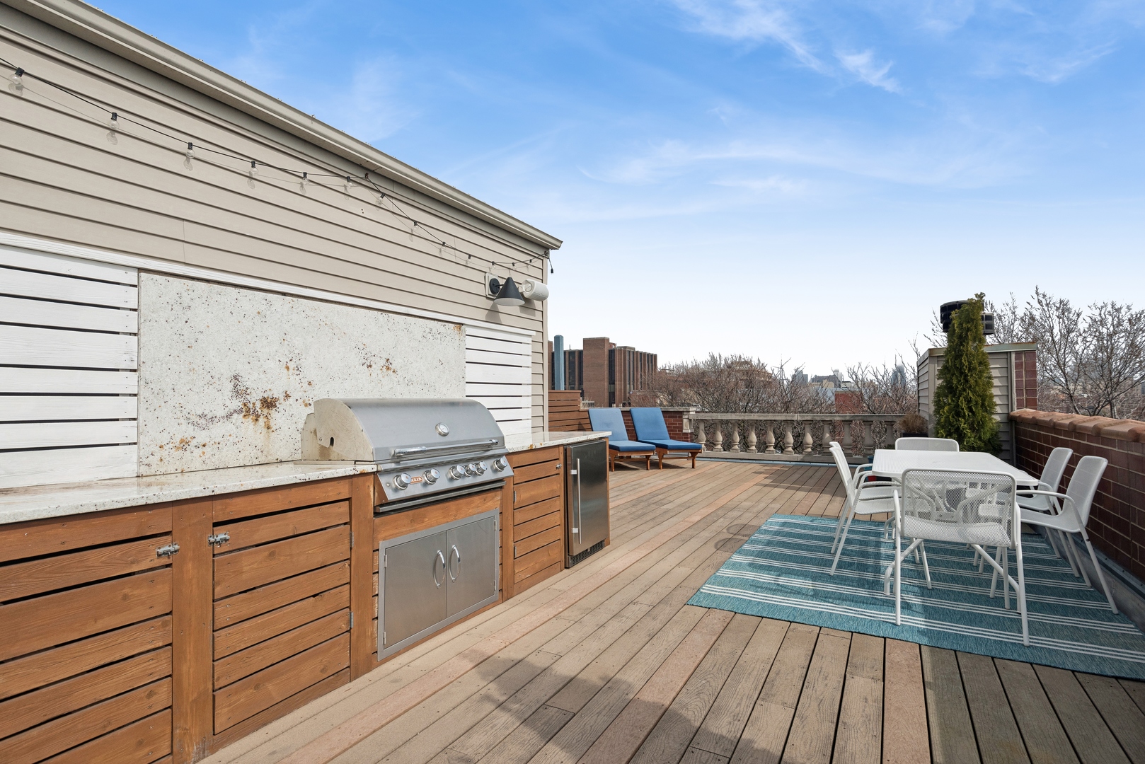 2946 N SHEFFIELD Avenue Unit: 4S