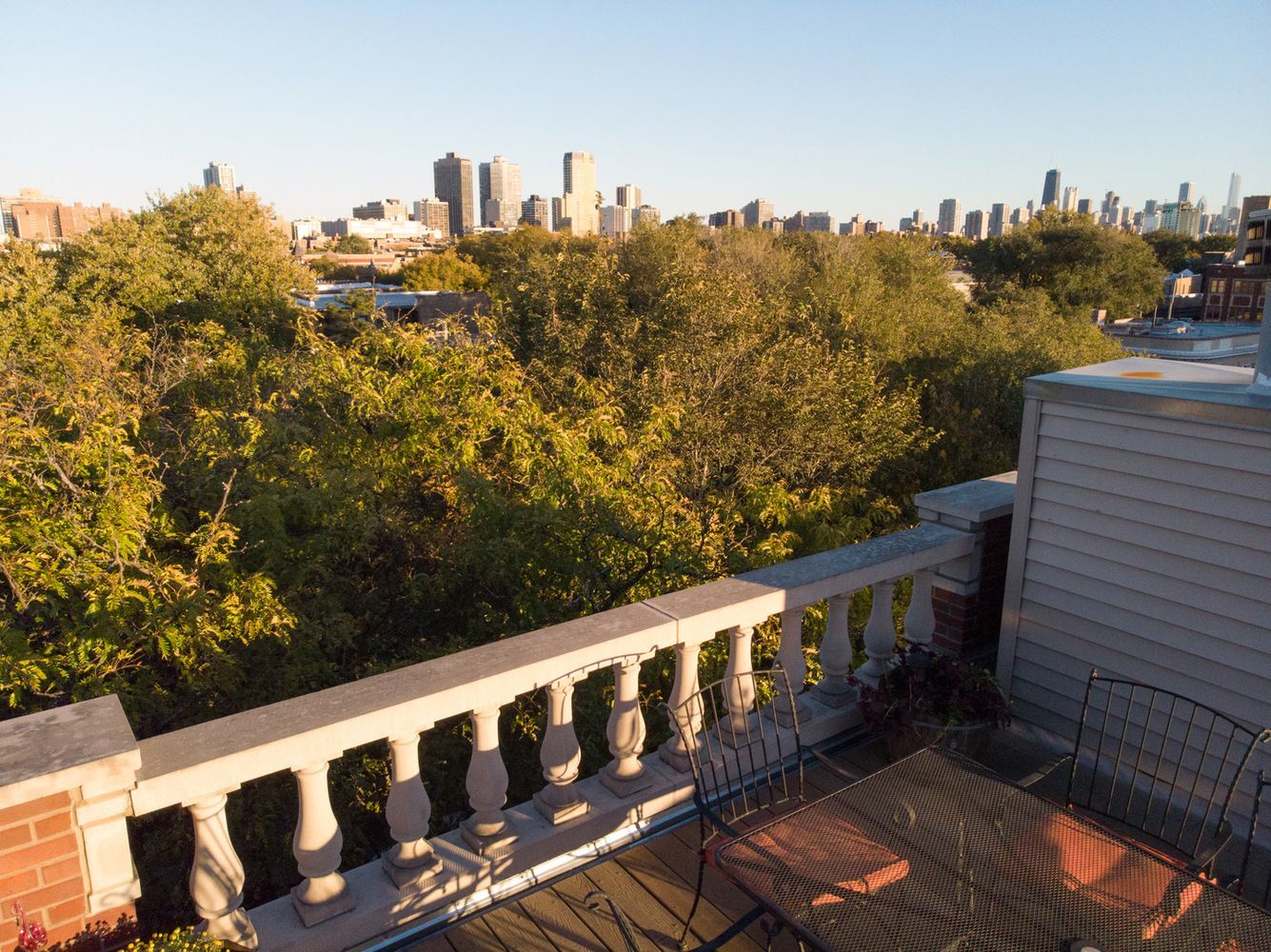 2946 N SHEFFIELD Avenue Unit: 4S