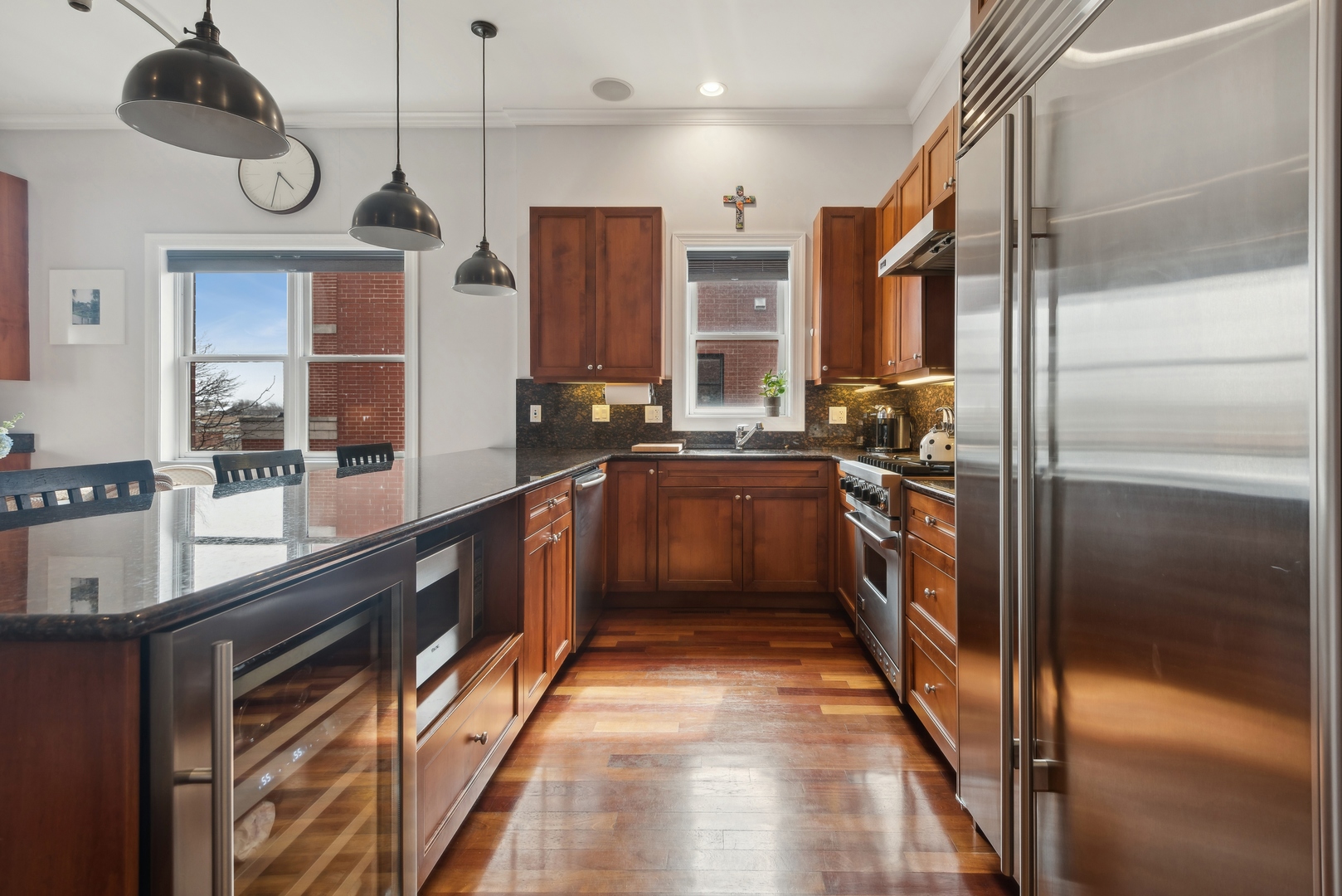 2946 N SHEFFIELD Avenue Unit: 4S