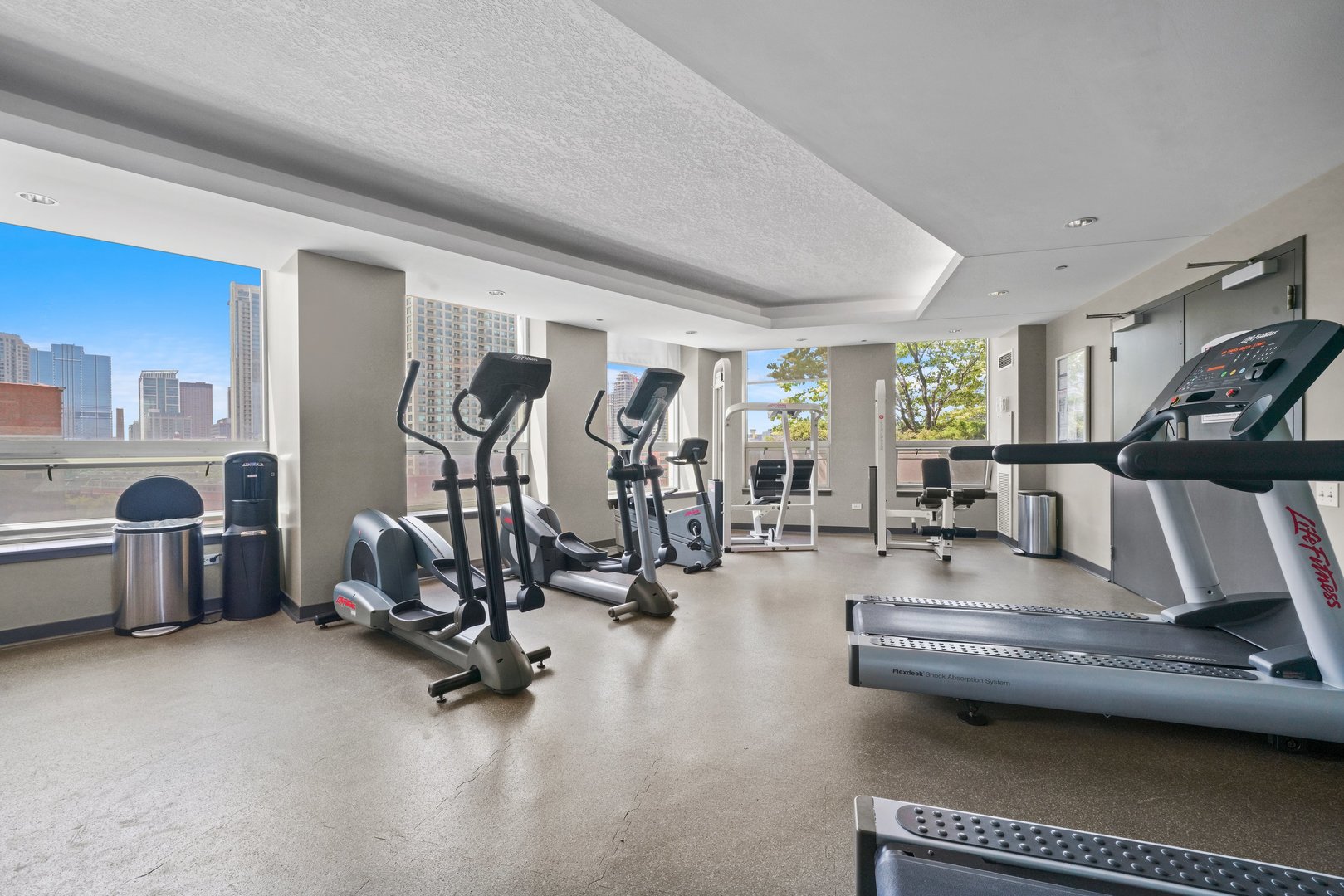 600 N Kingsbury Street Unit: 502