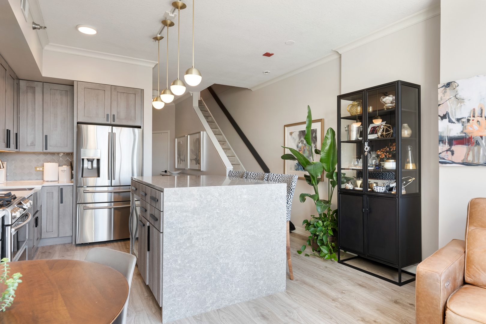 600 N Kingsbury Street Unit: 502
