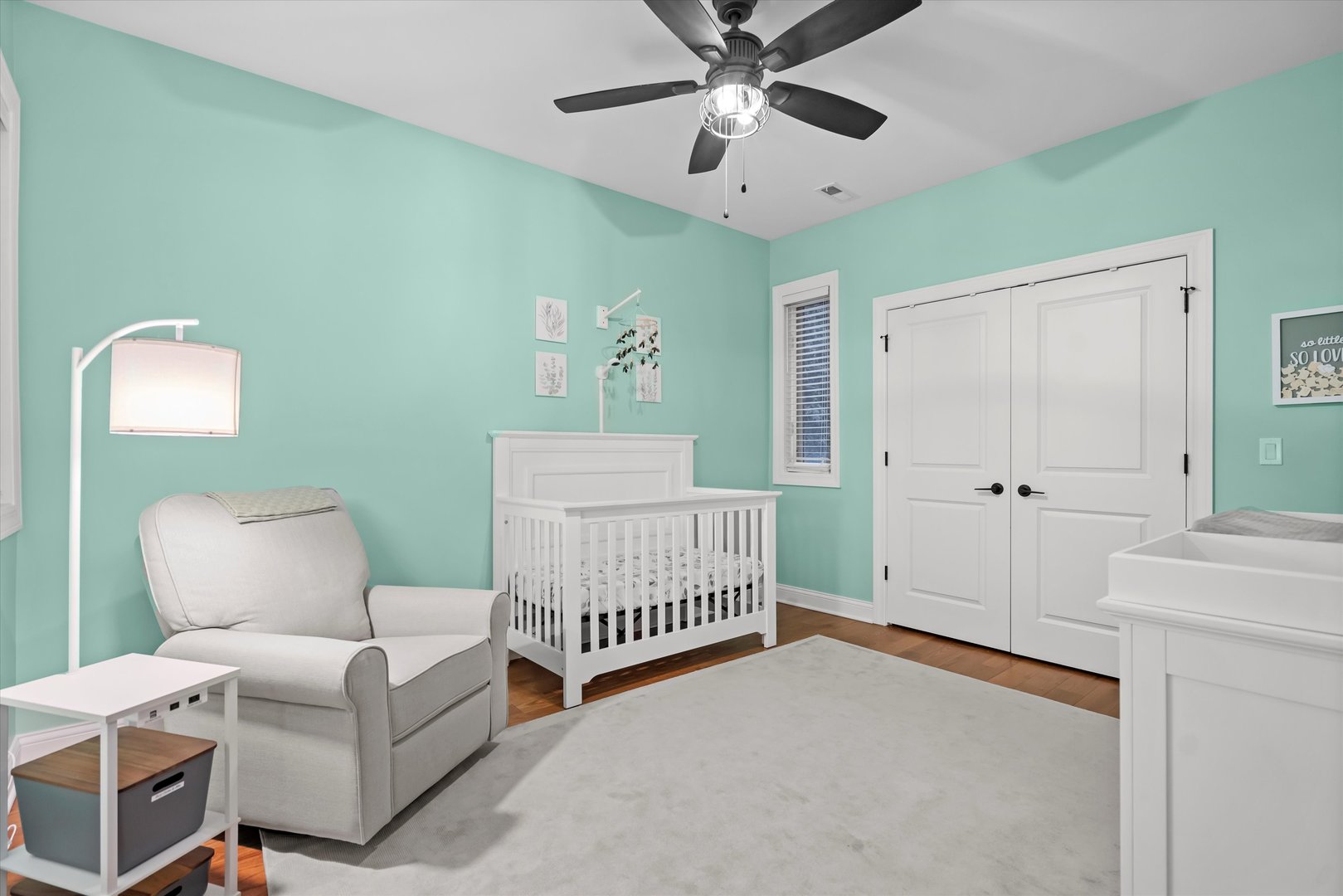 825 N Milwaukee Avenue Unit: 2R