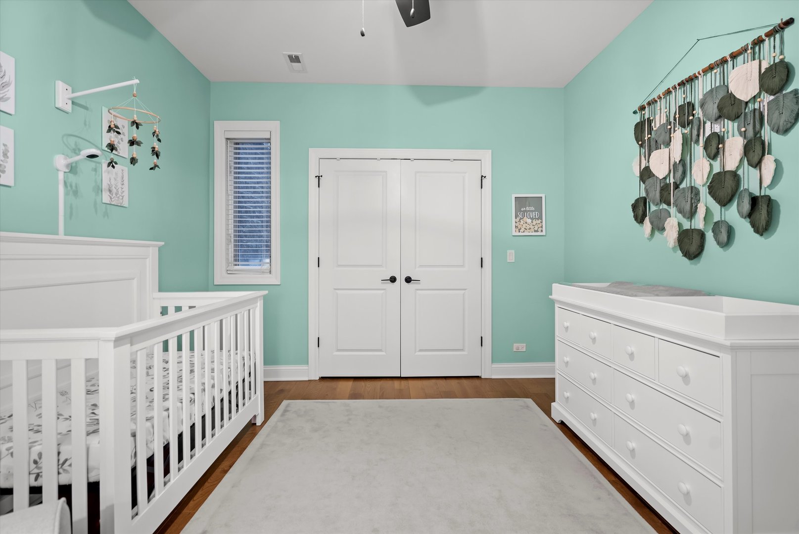 825 N Milwaukee Avenue Unit: 2R