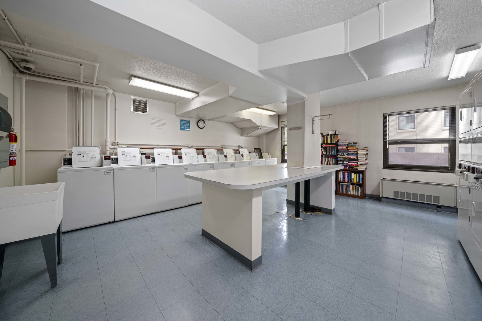 1313 N Ritchie Court Unit: 805