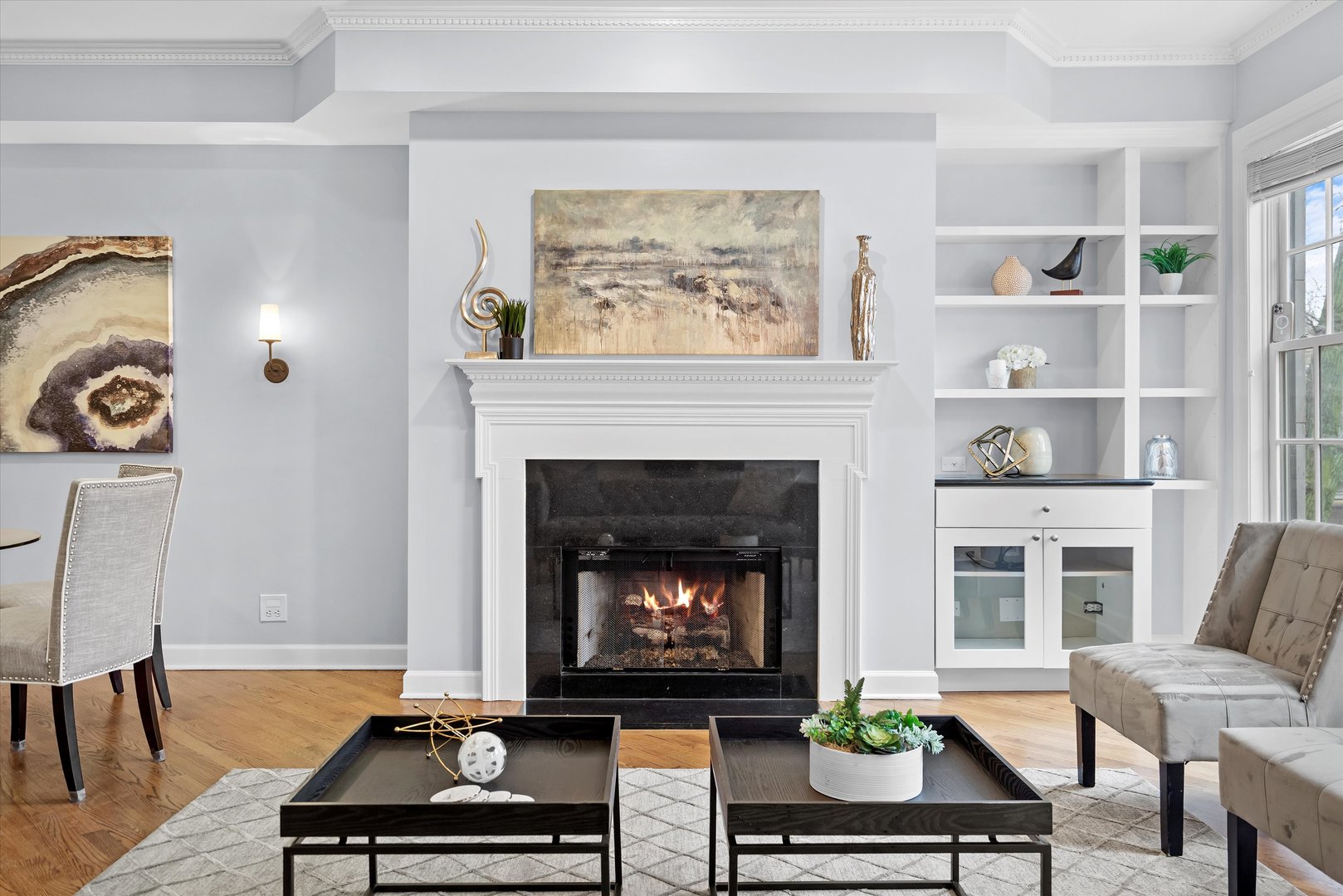 953 W Montana Street Unit: 3