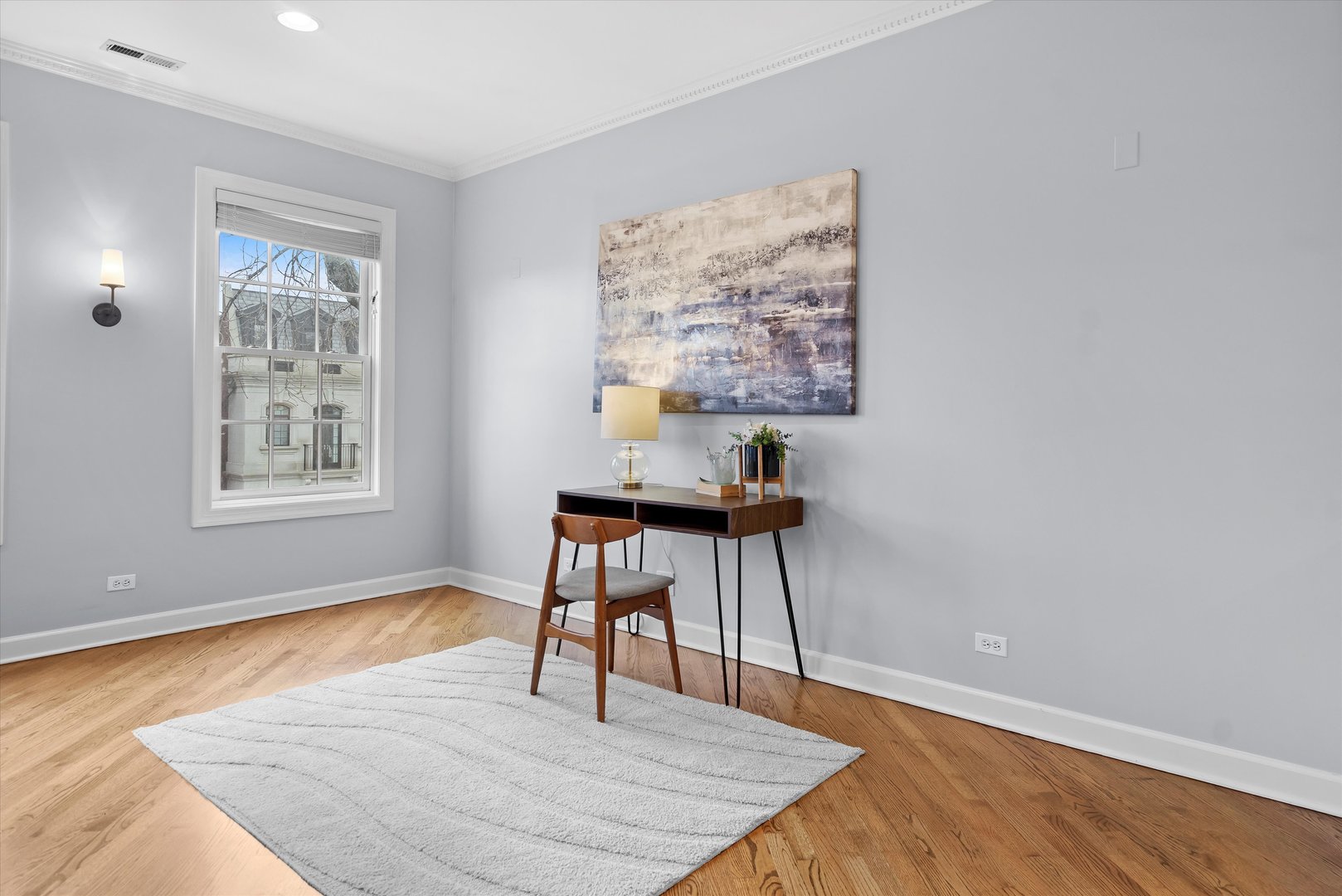 953 W Montana Street Unit: 3