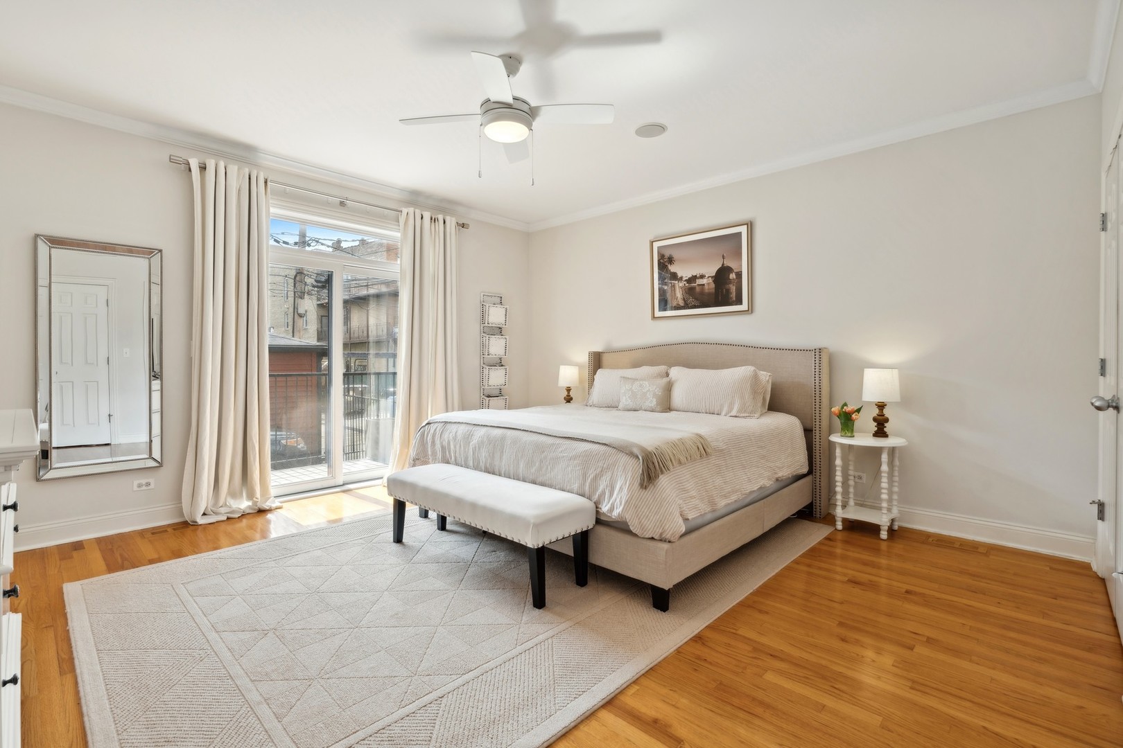 2147 W RICE Street Unit: 1W