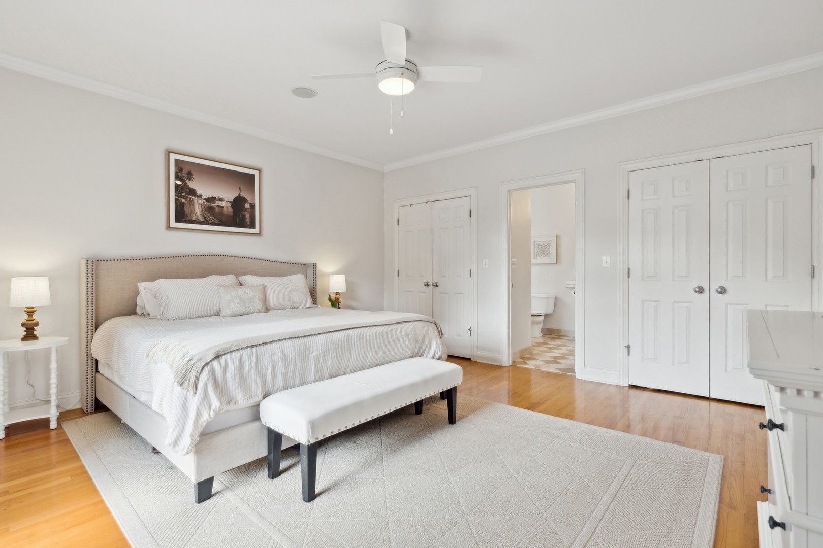 2147 W RICE Street Unit: 1W