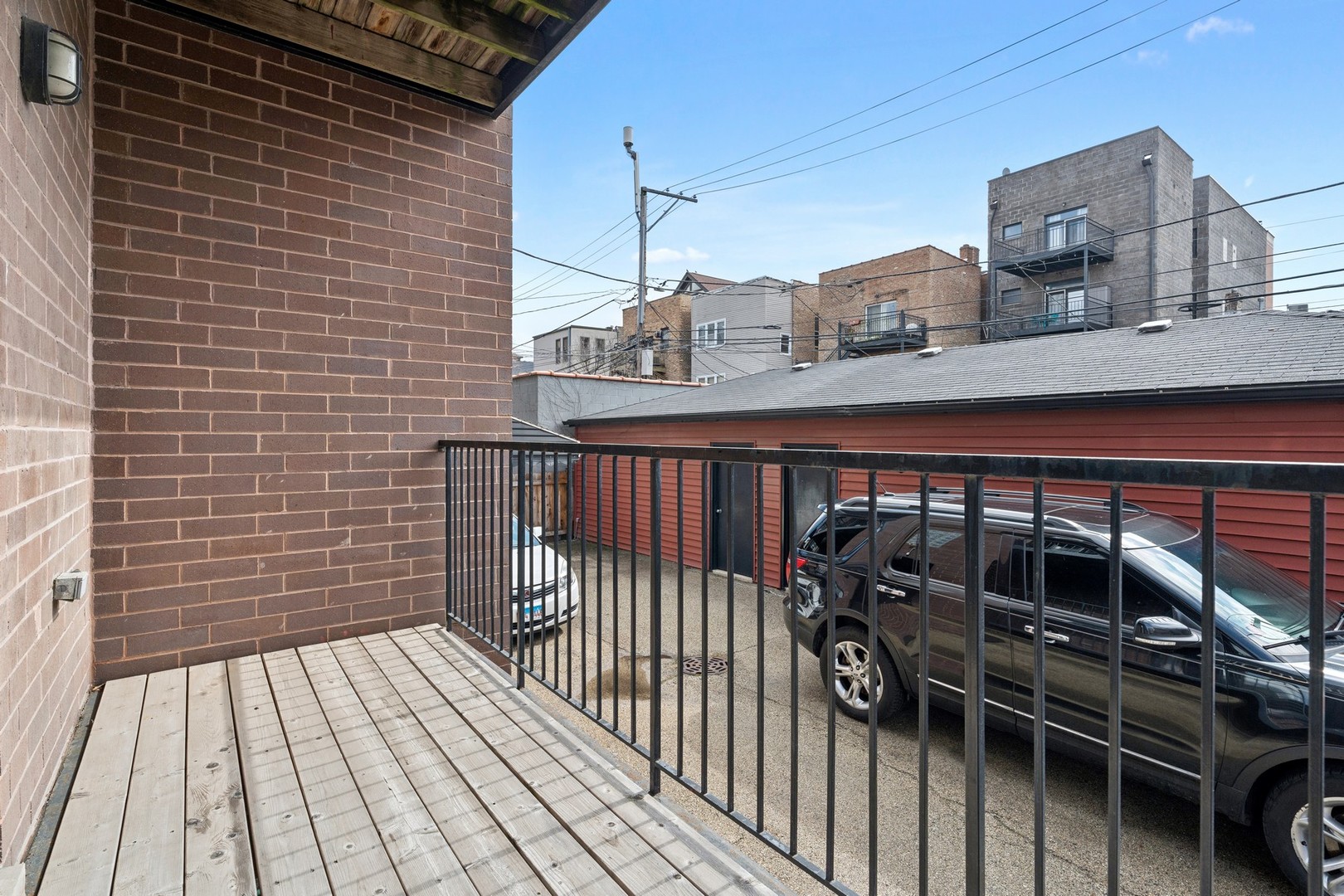 2147 W RICE Street Unit: 1W