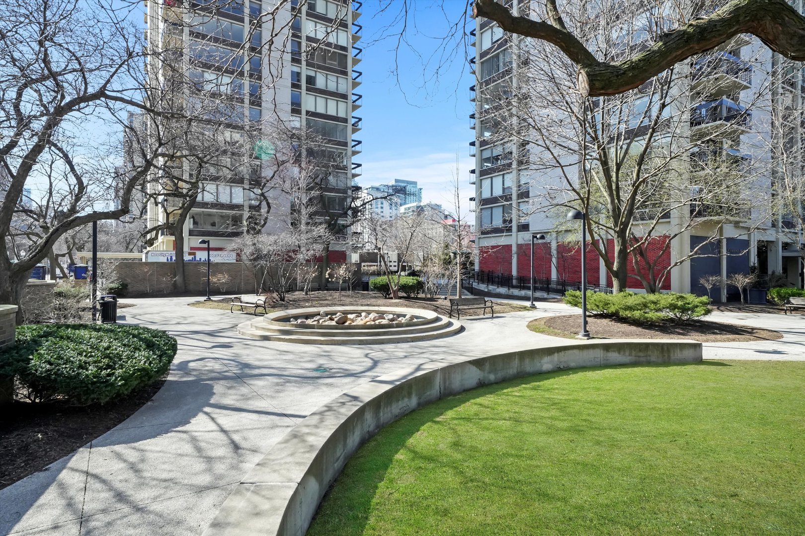 1355 N Sandburg Terrace Unit: 1109D