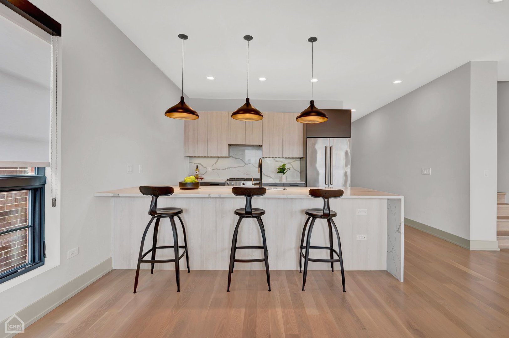 1232 N Bosworth Avenue Unit: 401