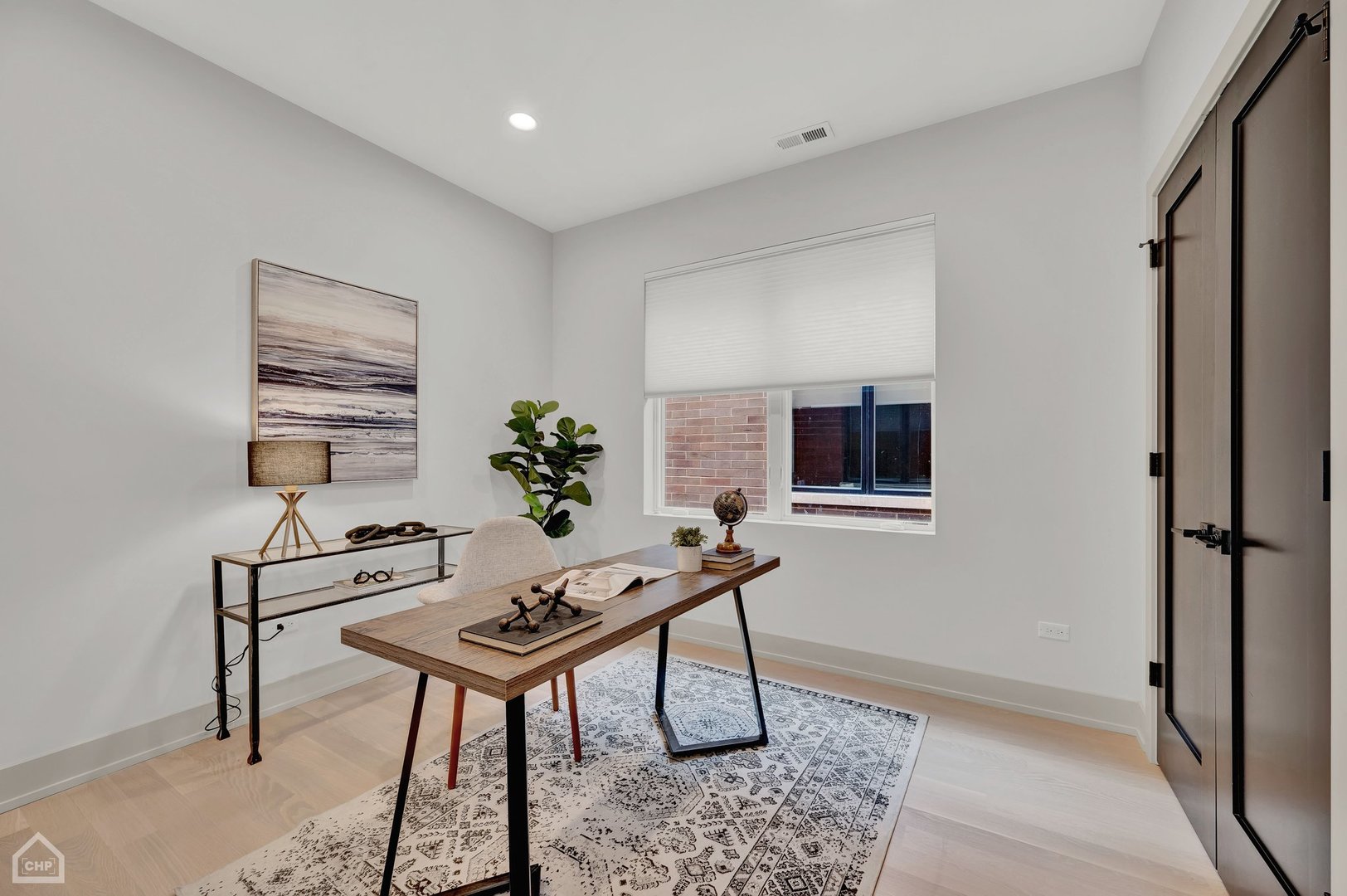 1232 N Bosworth Avenue Unit: 401