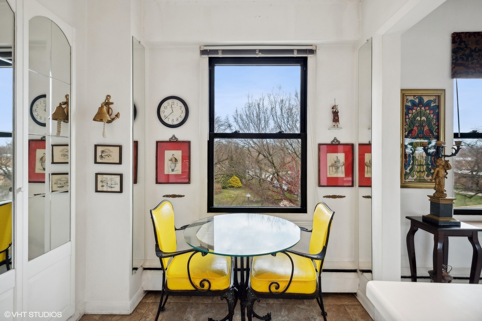 4880 N Marine Drive Unit: 401