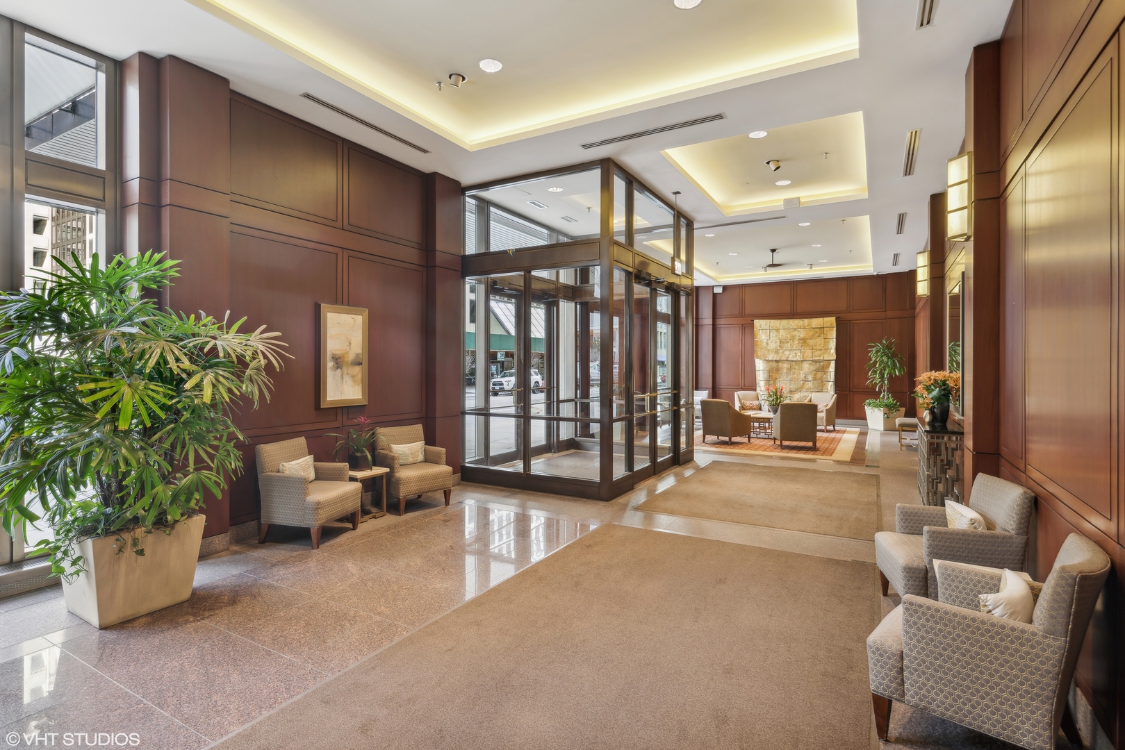 401 E Ontario Street Unit: 1606